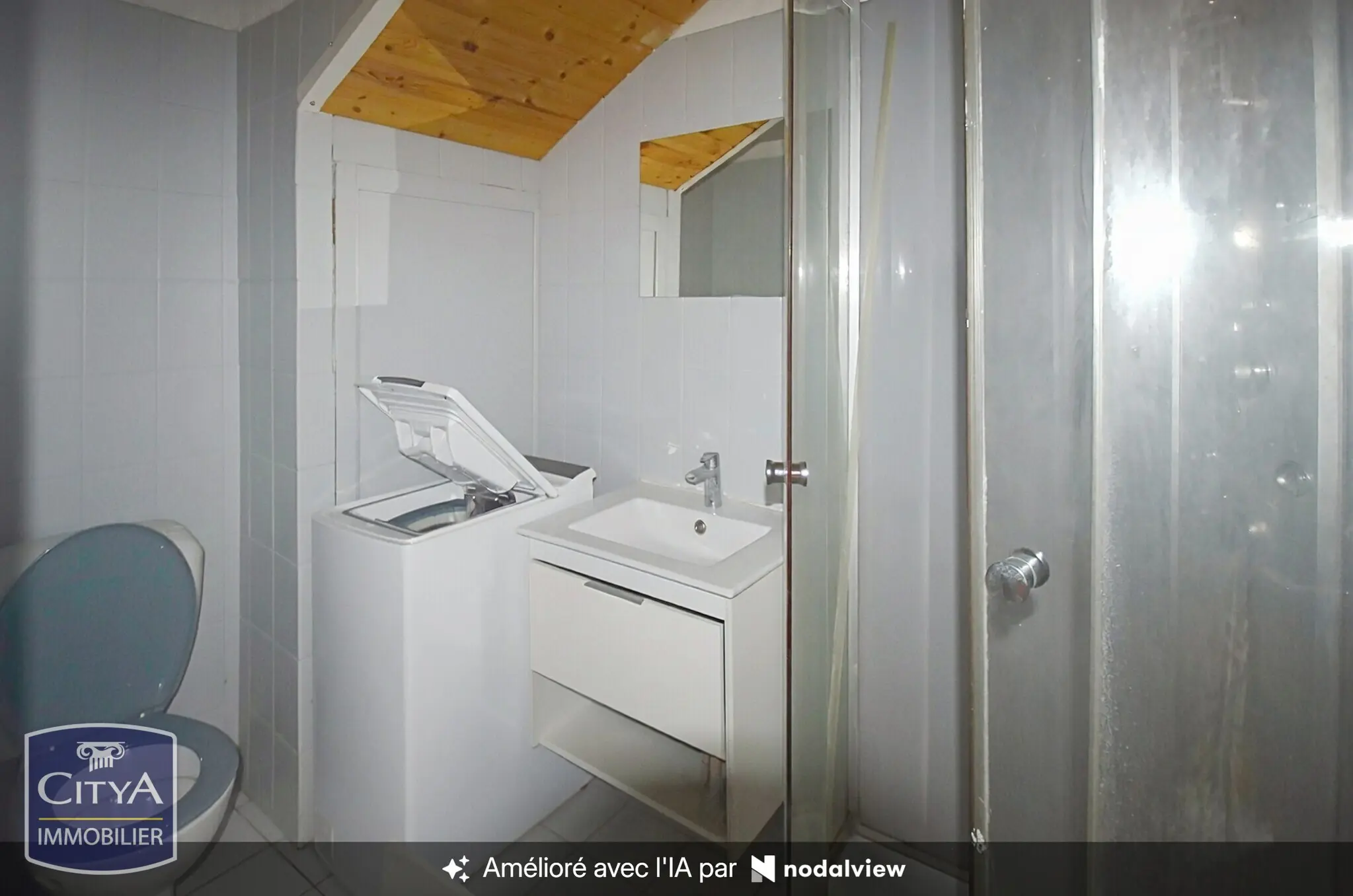 Photo 11 Immeuble 200m²