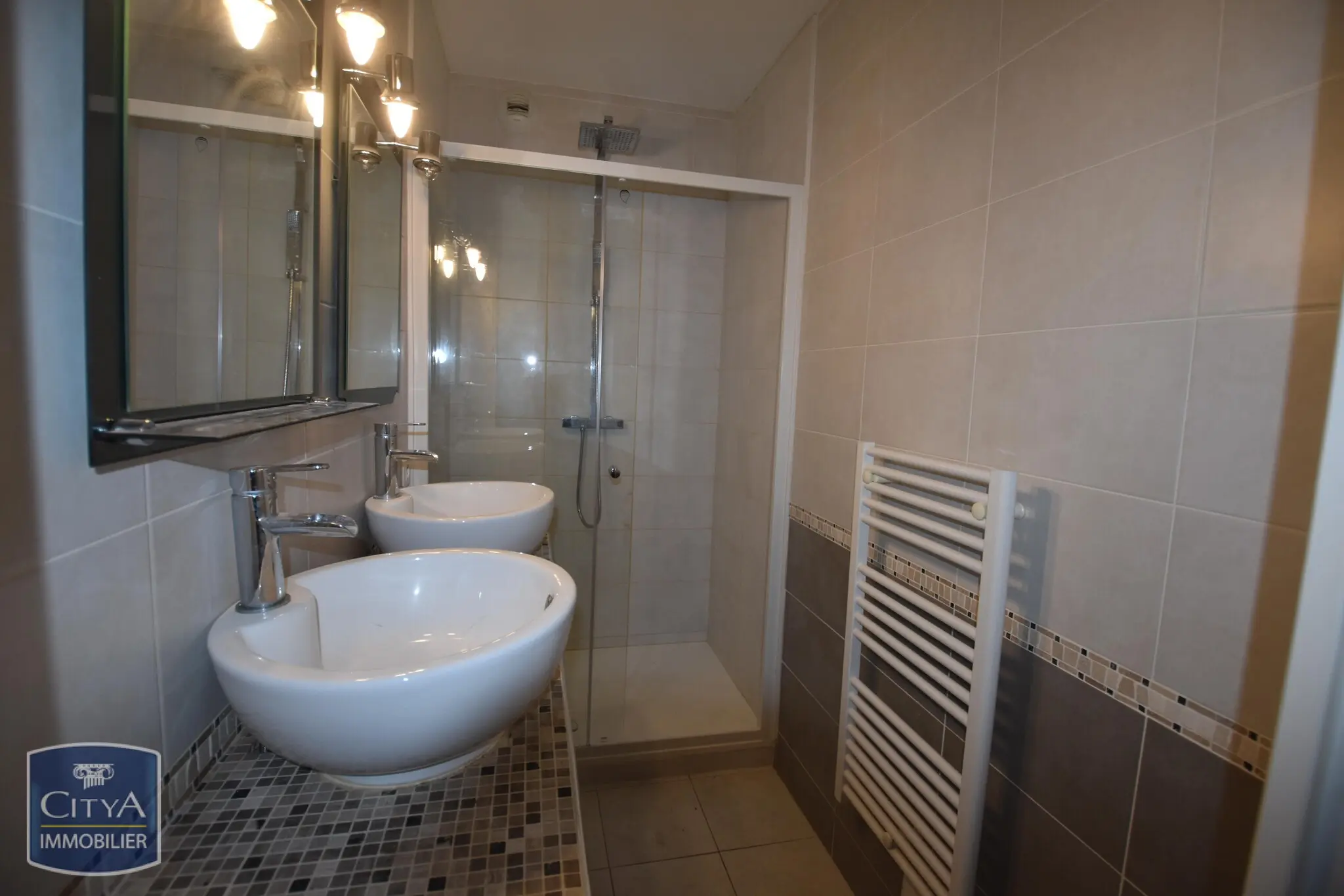 Photo 9 Appartement 5 pièces 100m²