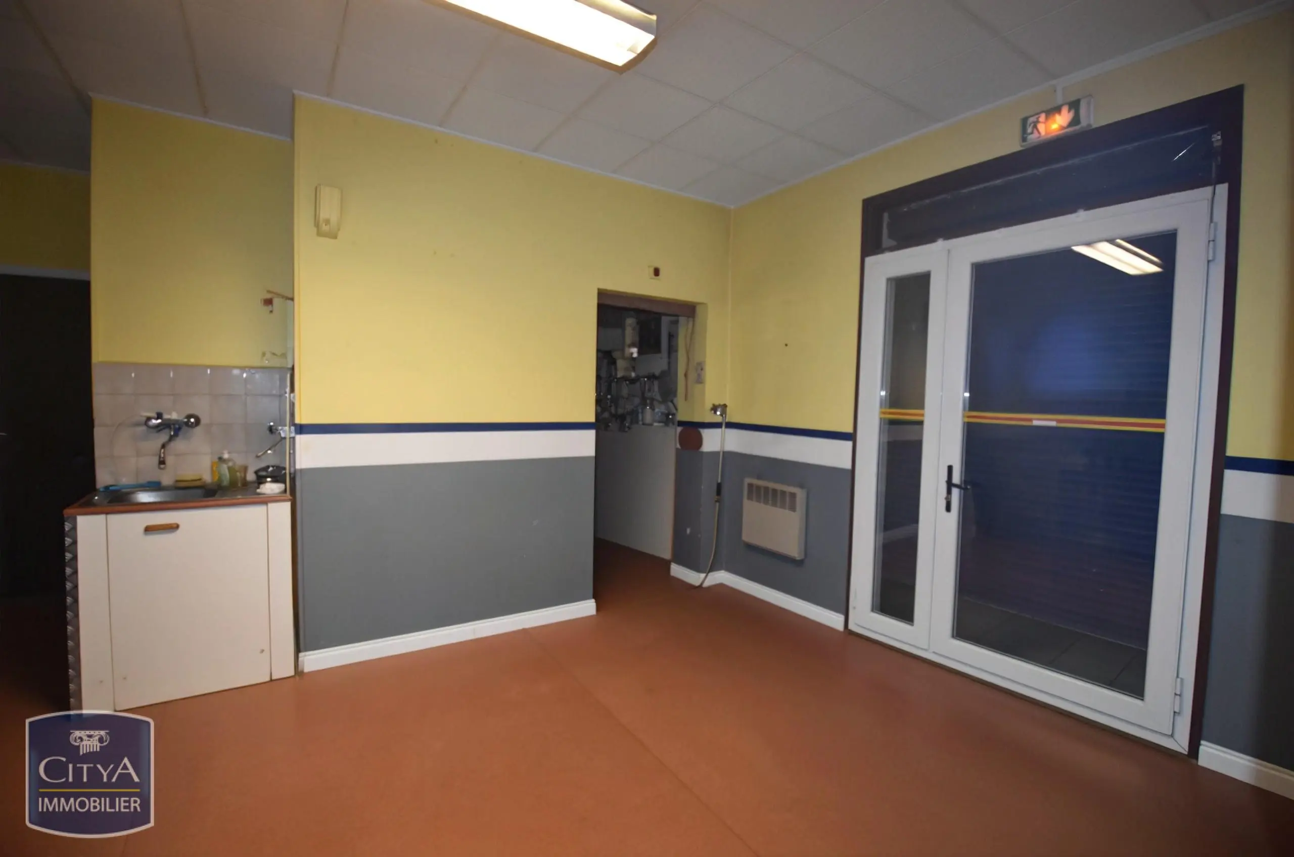 Photo 5 Local Professionnel 85m²