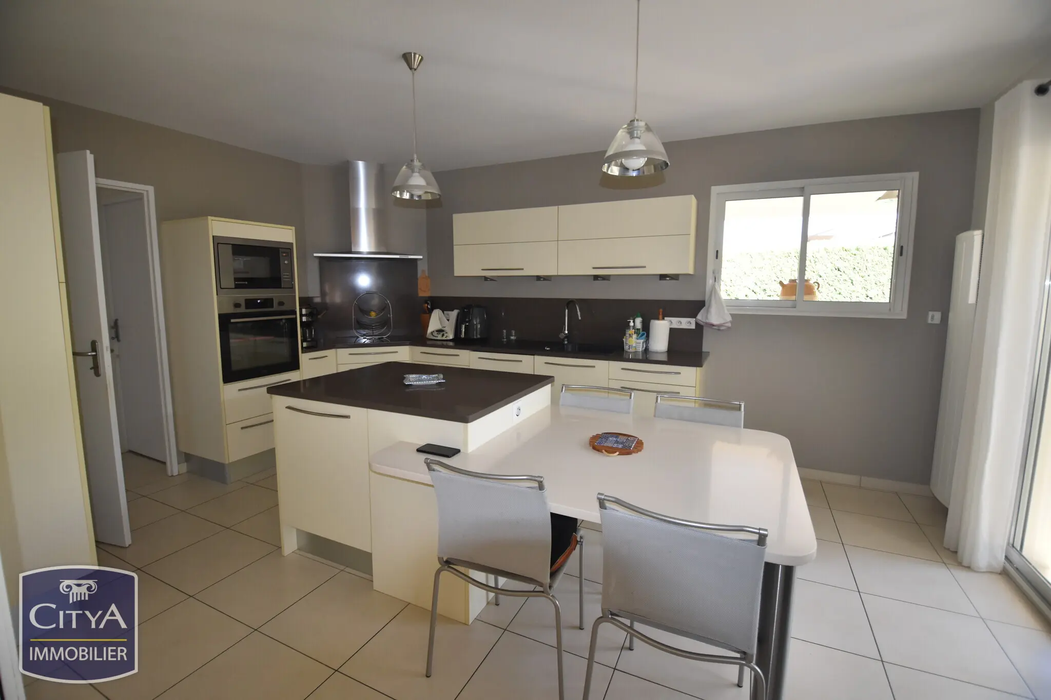 Photo 4 Maison 5 pièces 154m²