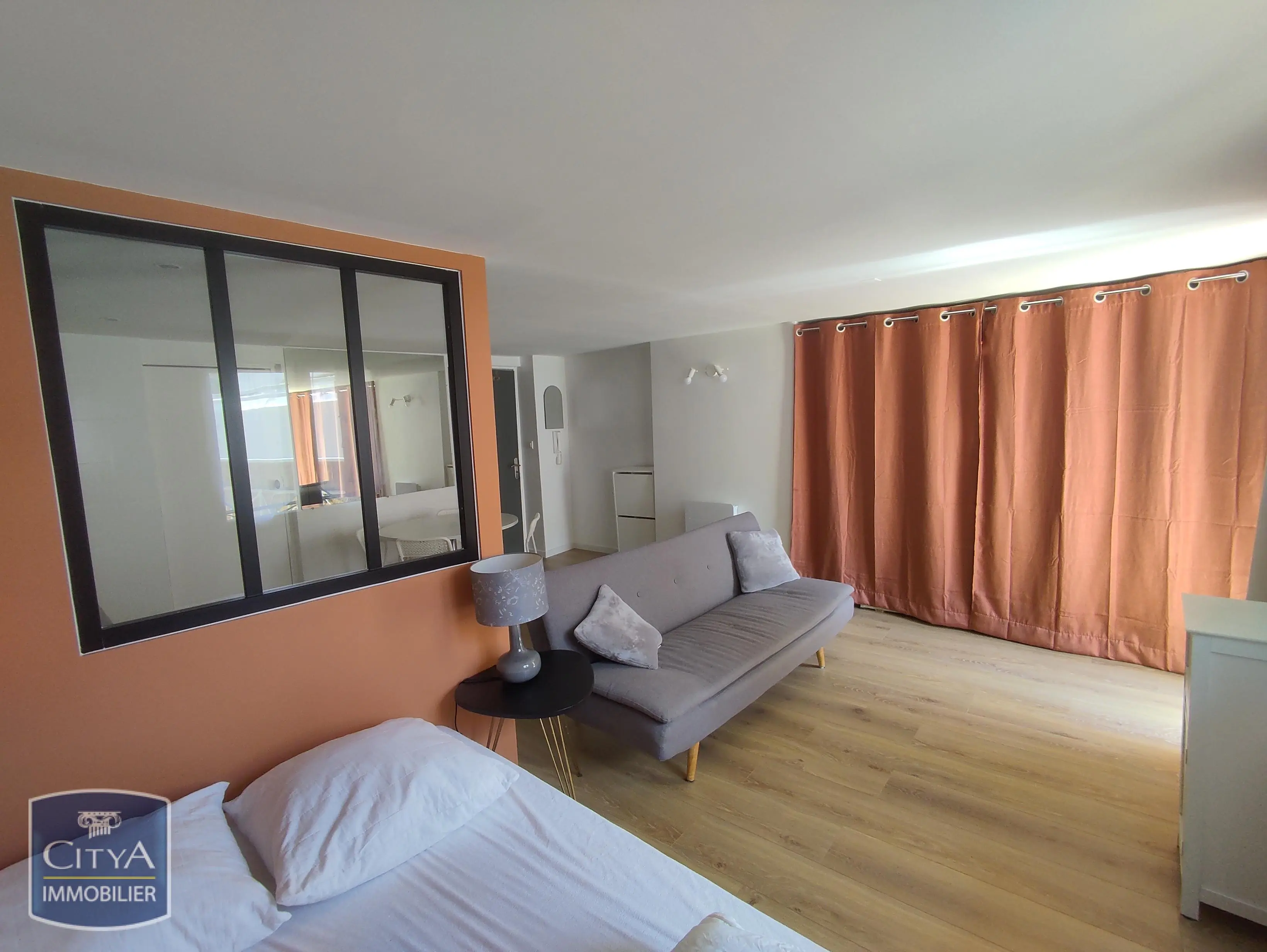 Photo 7 Immeuble 215m²