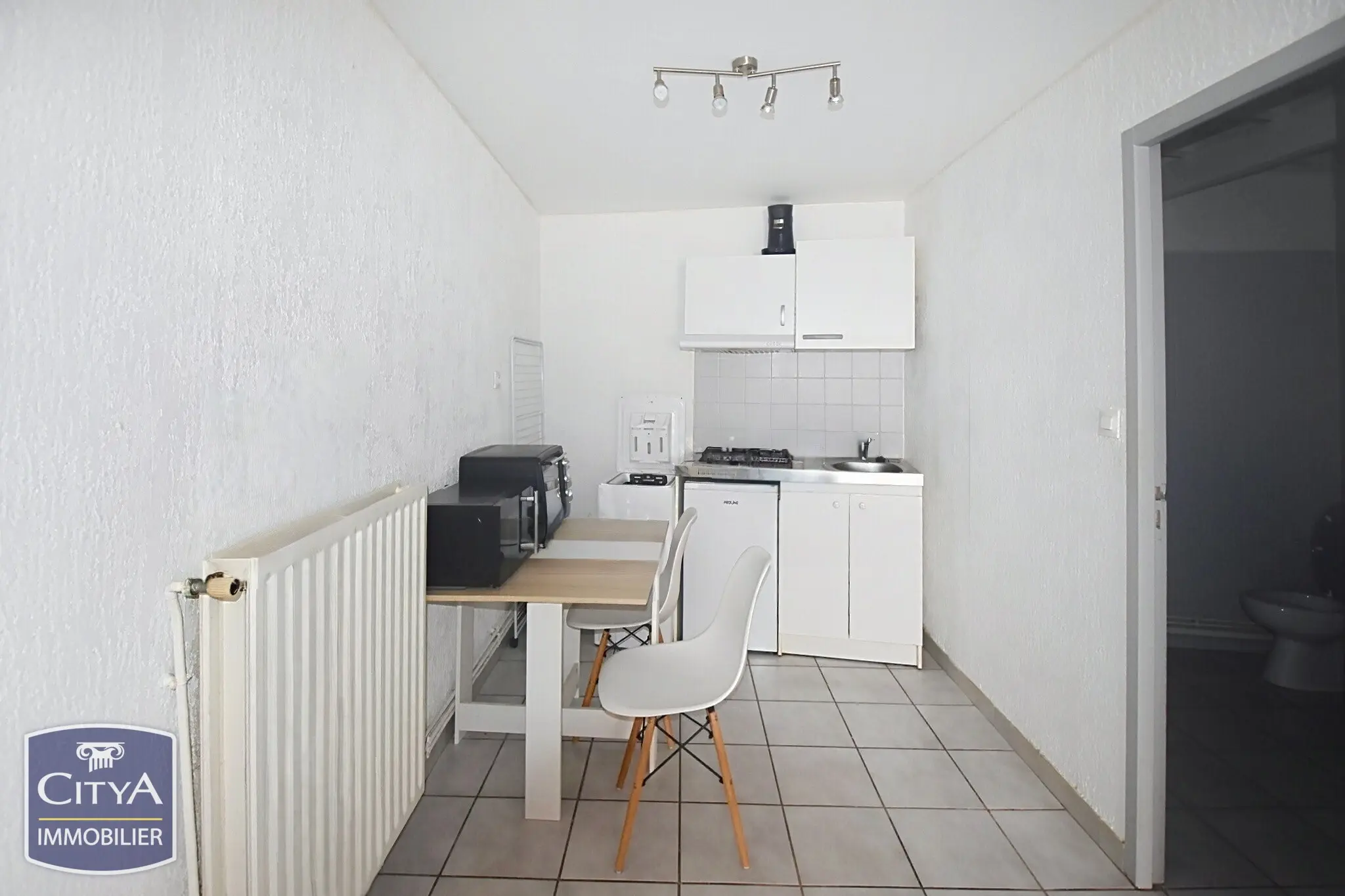 Photo 3 Immeuble 200m²