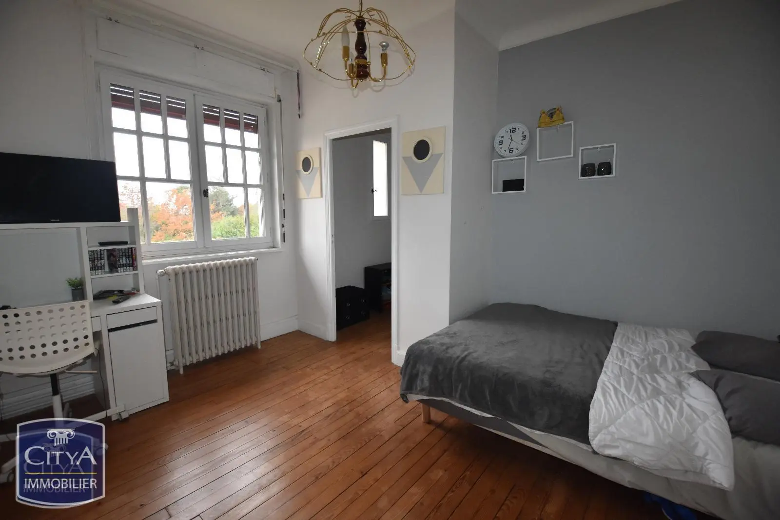 Photo 15 Maison 10 pièces 300m²