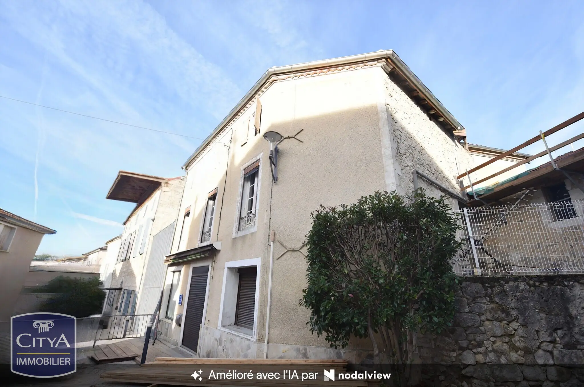 Photo 2 Maison 5 pièces 210m²