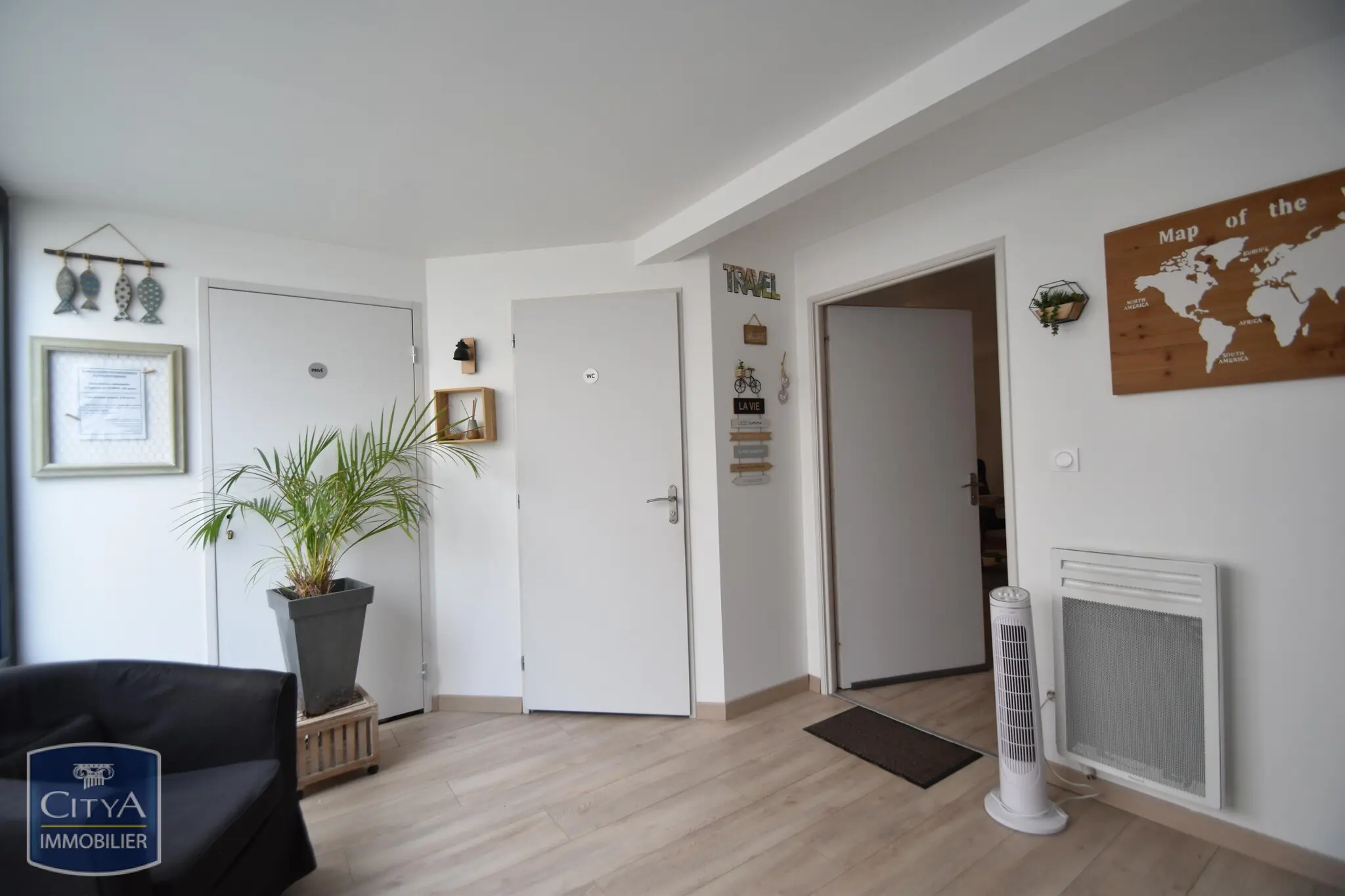 Photo 2 Immeuble 80m²