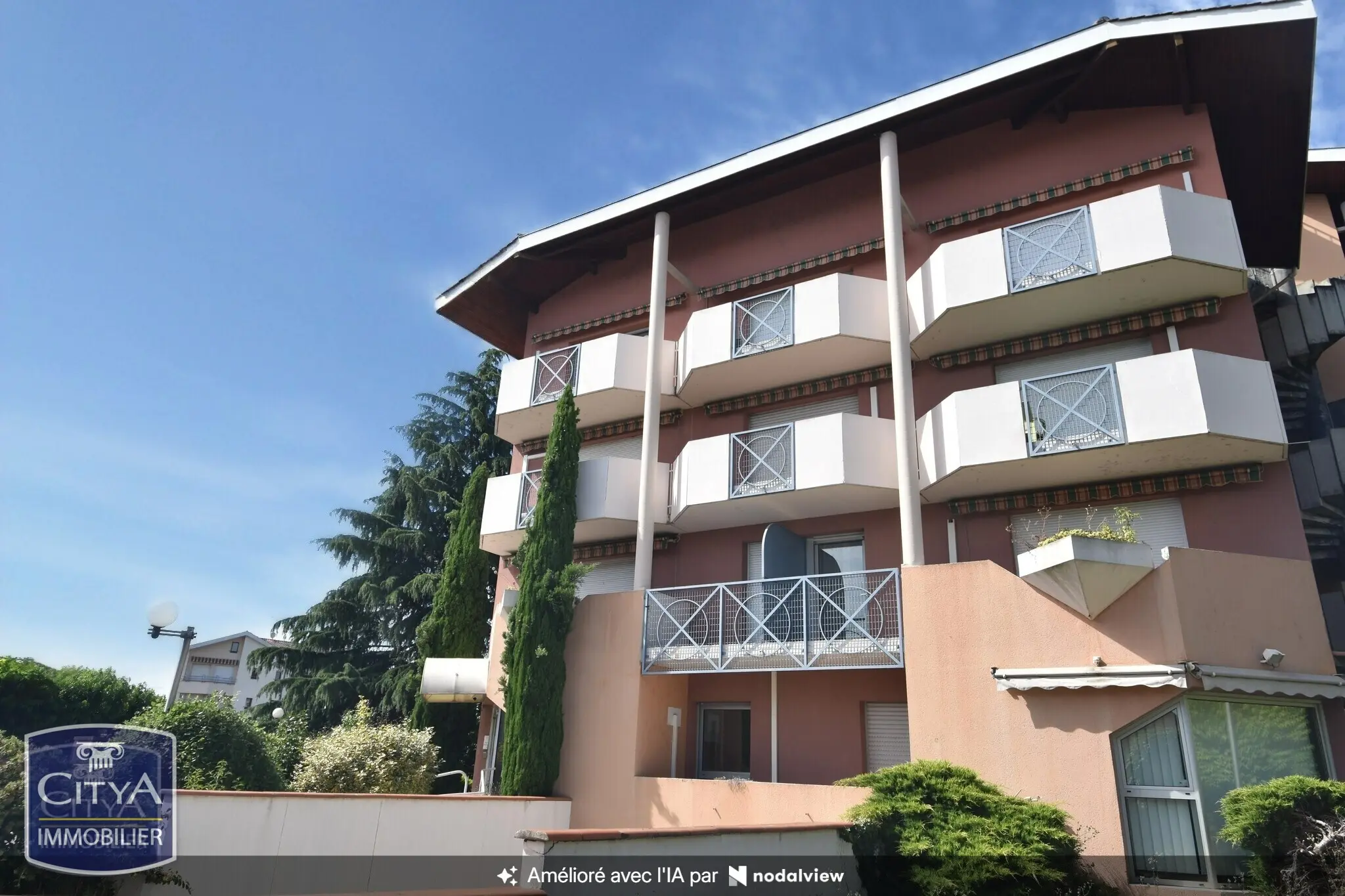 Photo 1 Appartement 1 pièce 28m²