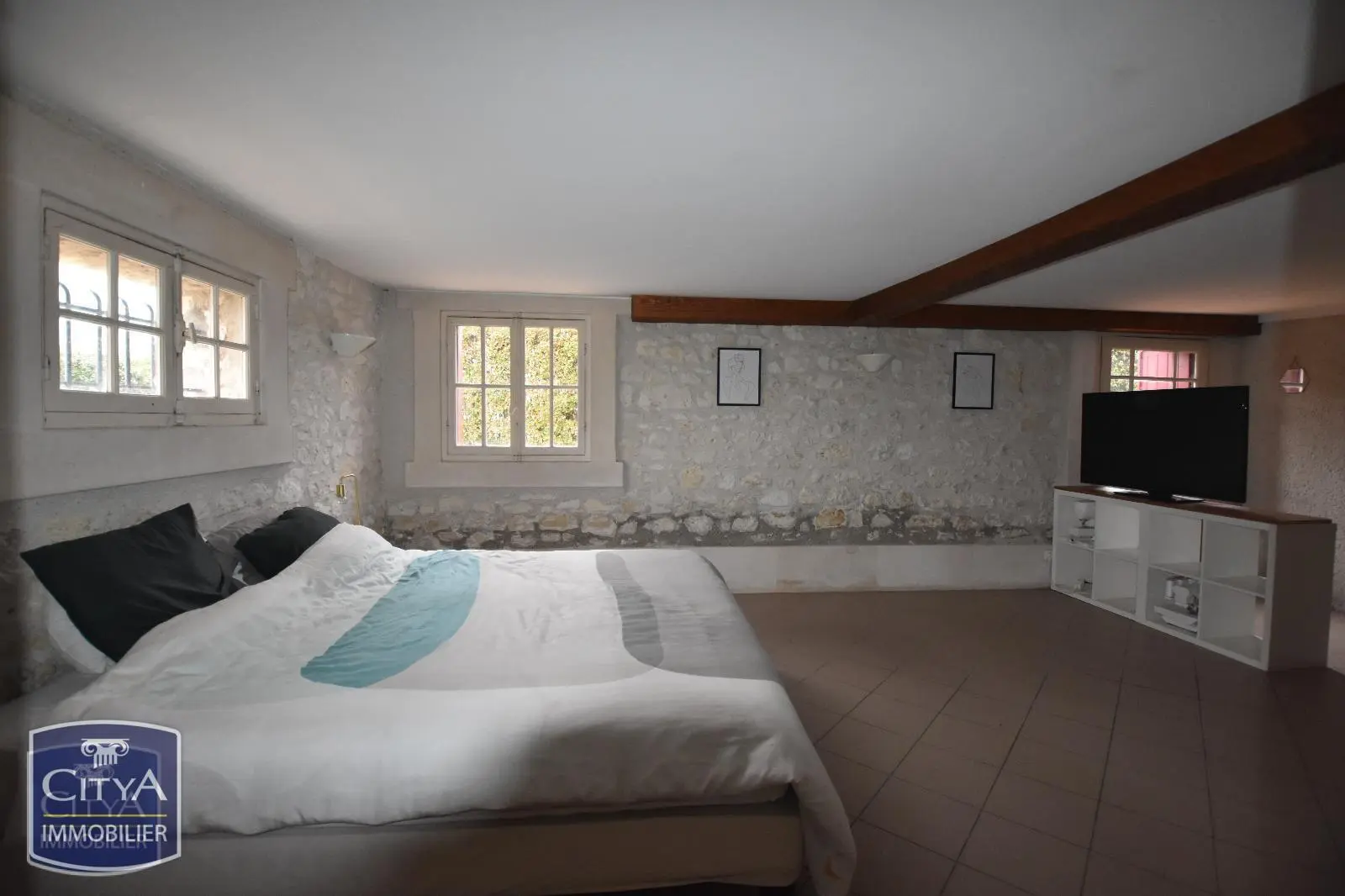 Photo 10 Maison 10 pièces 300m²