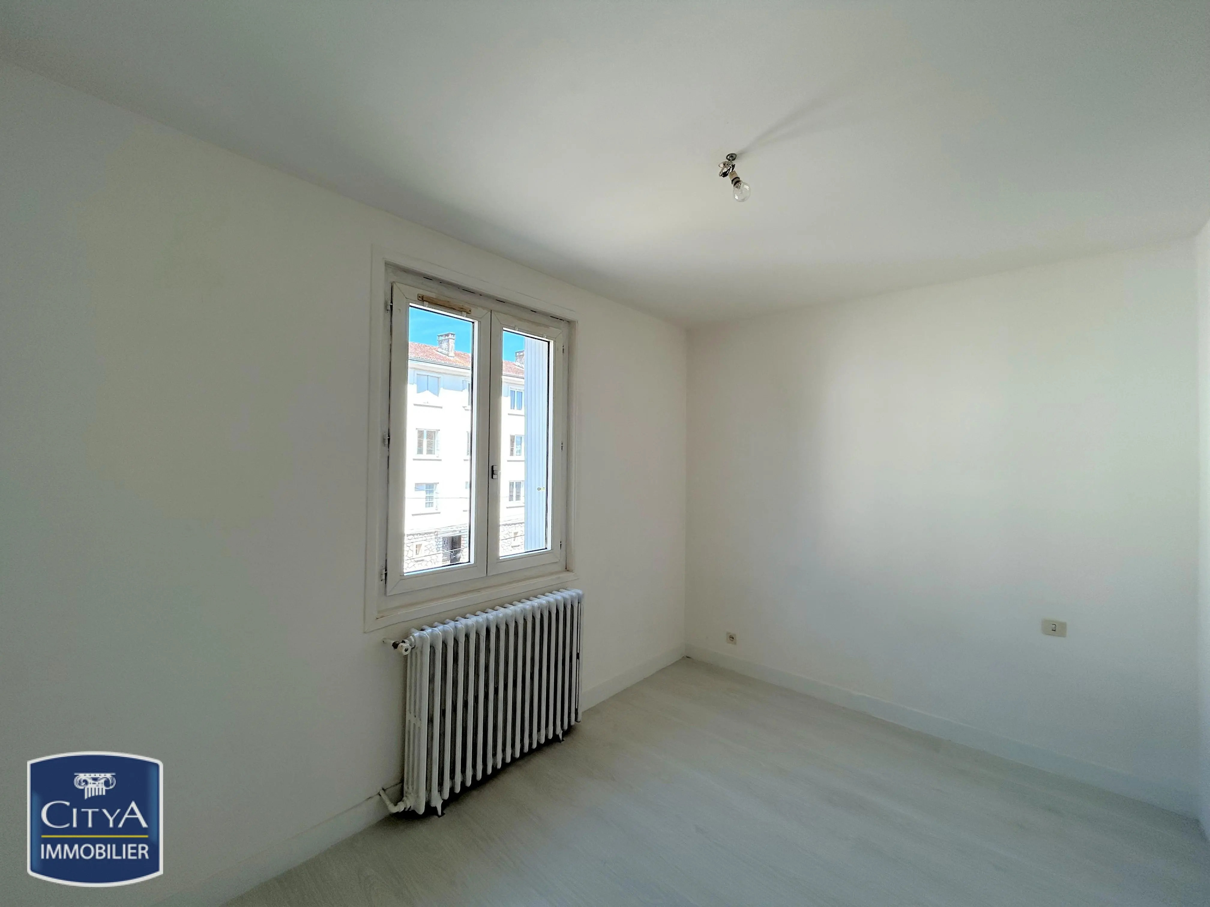 Photo 4 Appartement 4 pièces 59.76m²