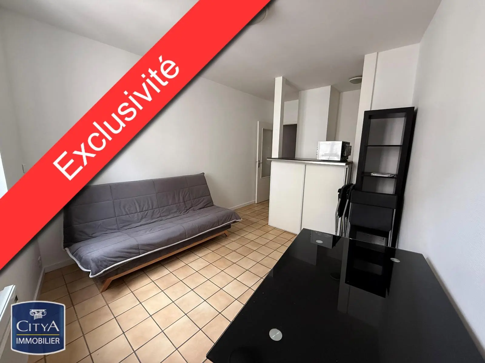 Photo 1 Appartement 1 pièce 21.23m²