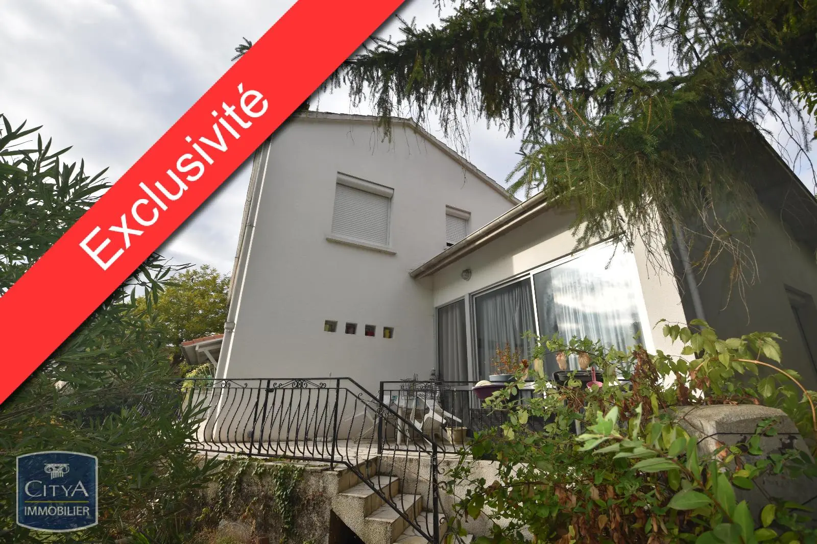 Photo 1 Maison 6 pièces 140m²