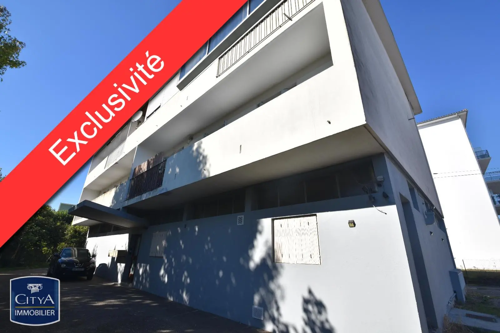Photo 1 Parking 57m²