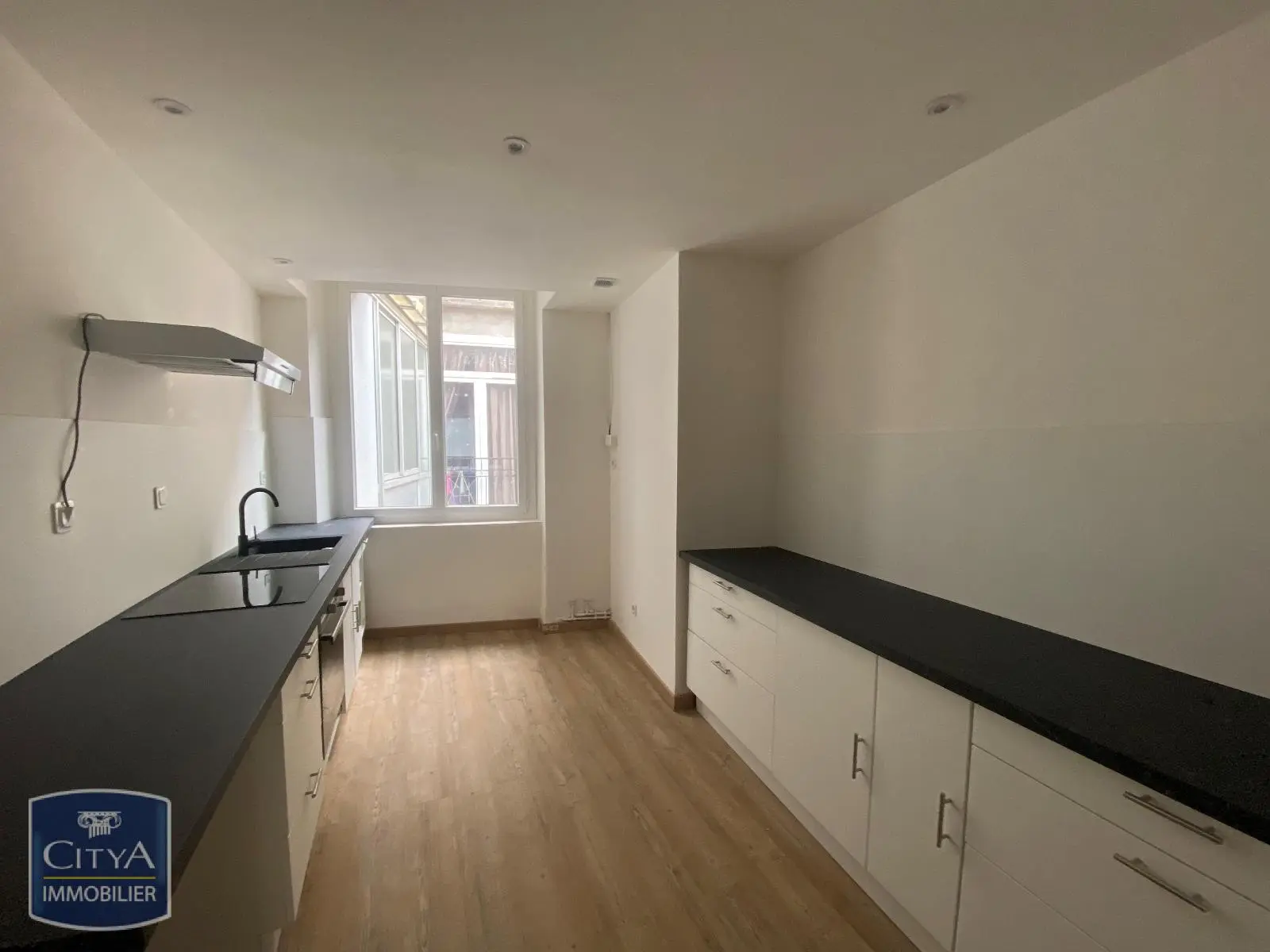Photo 4 Immeuble 435m²