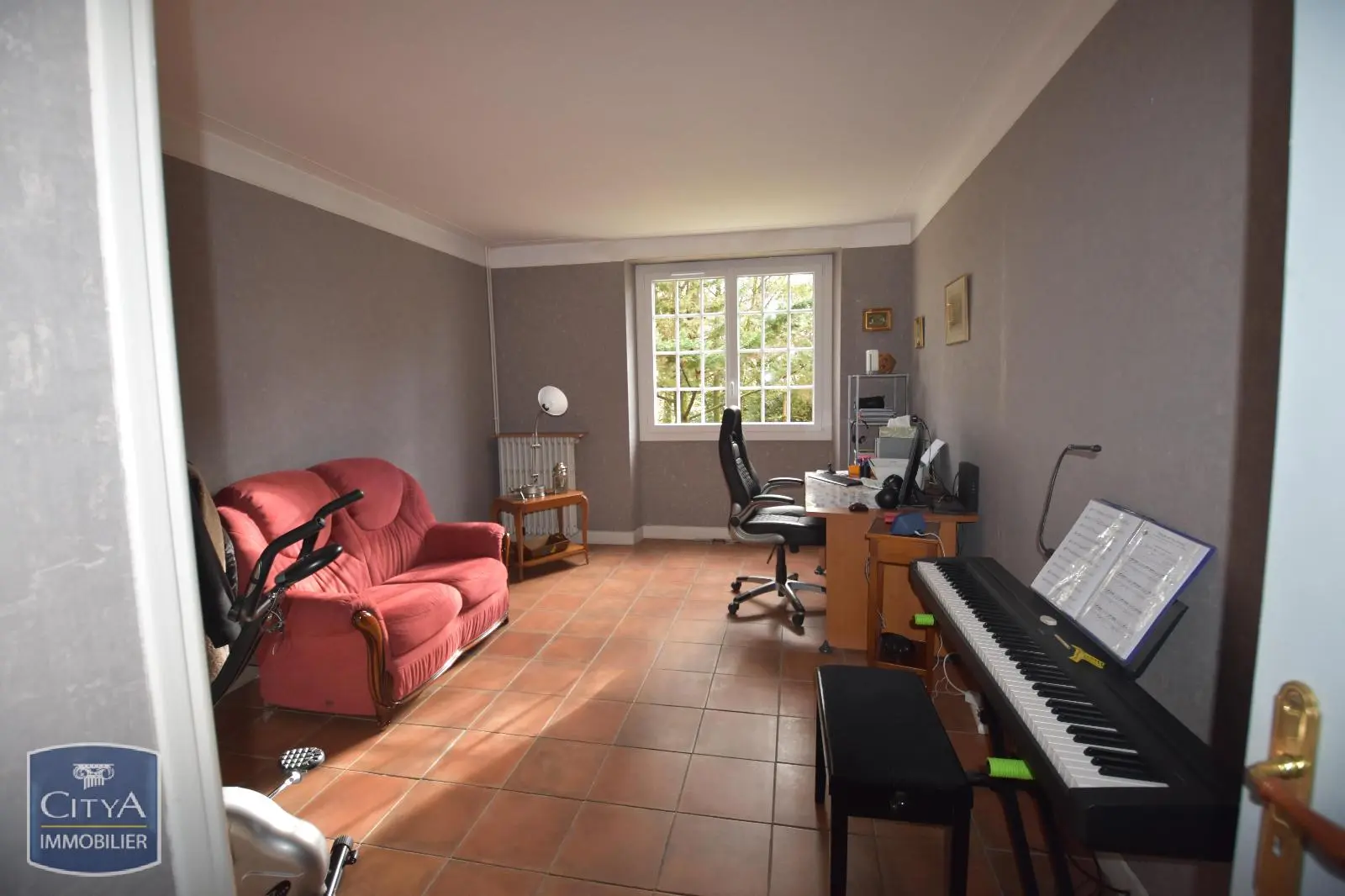 Photo 12 Maison 10 pièces 300m²