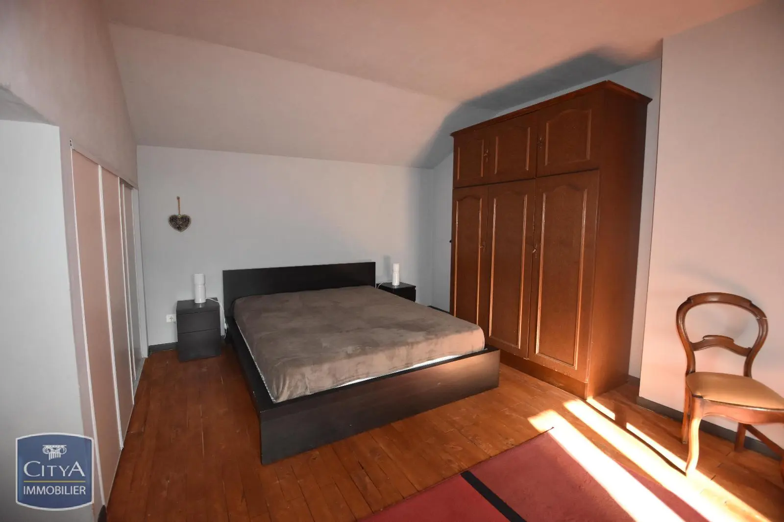 Photo 11 Maison 10 pièces 300m²