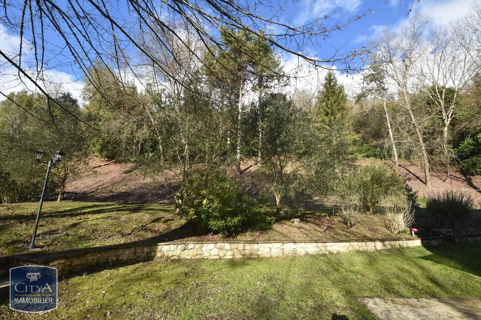 Photo 19 Maison 10 pièces 300m²