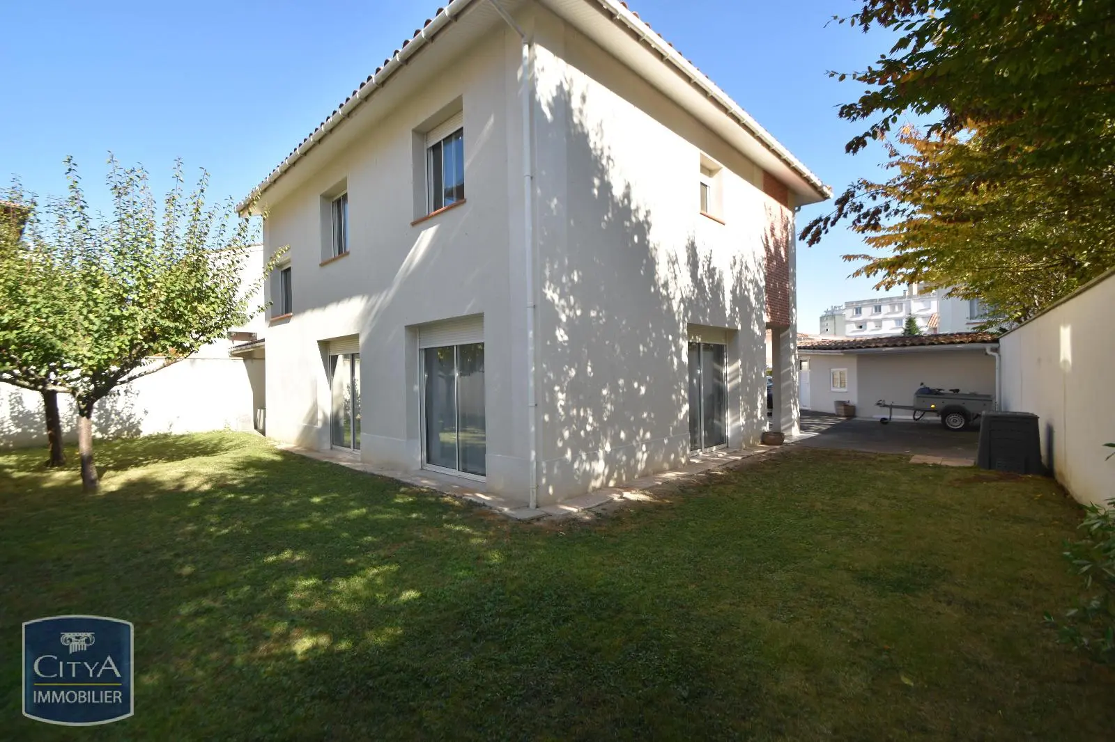 Photo 2 Maison 6 pièces 135m²
