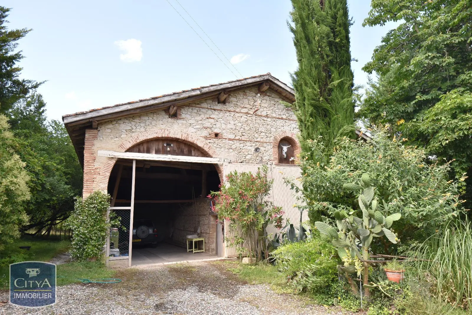 Photo 2 Maison 8 pièces 300m²