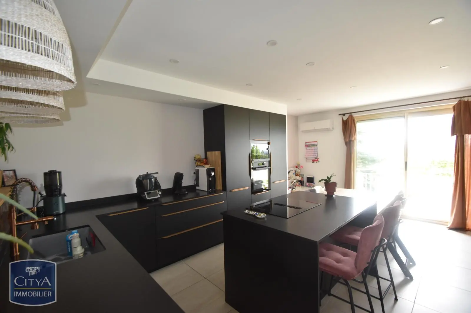 Photo 4 Maison 5 pièces 148.35m²