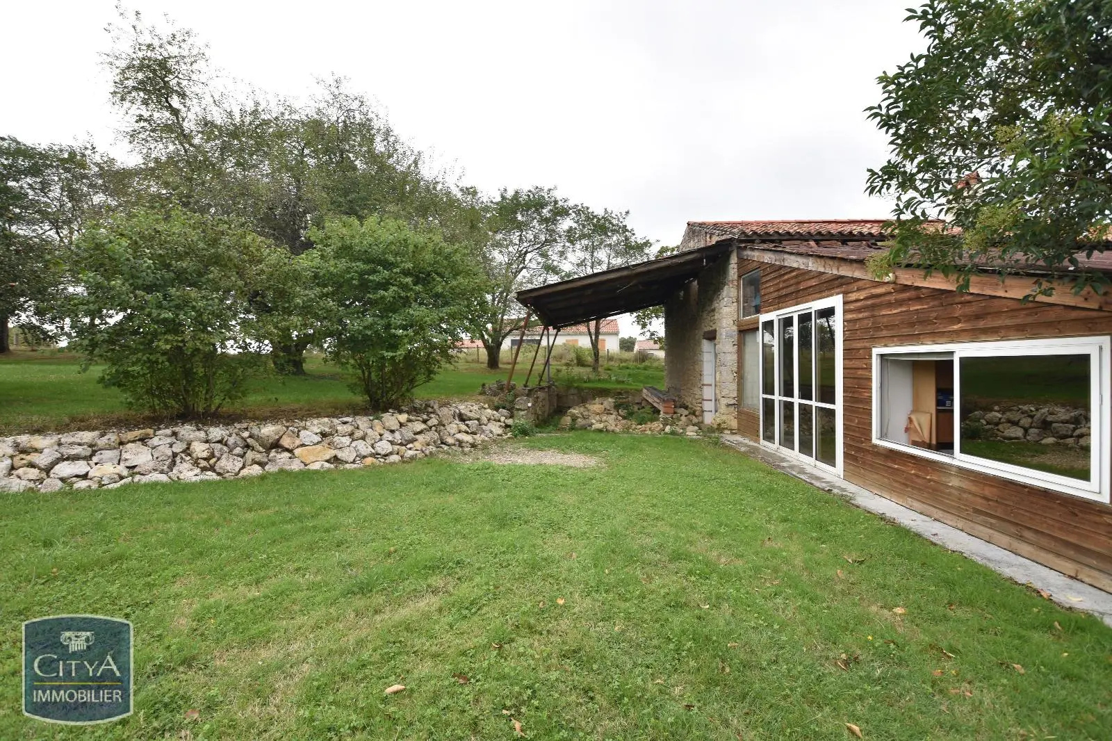 Photo 10 pour Maison 3 pièces 200m² Photo 10 Maison 3 pièces 200m²