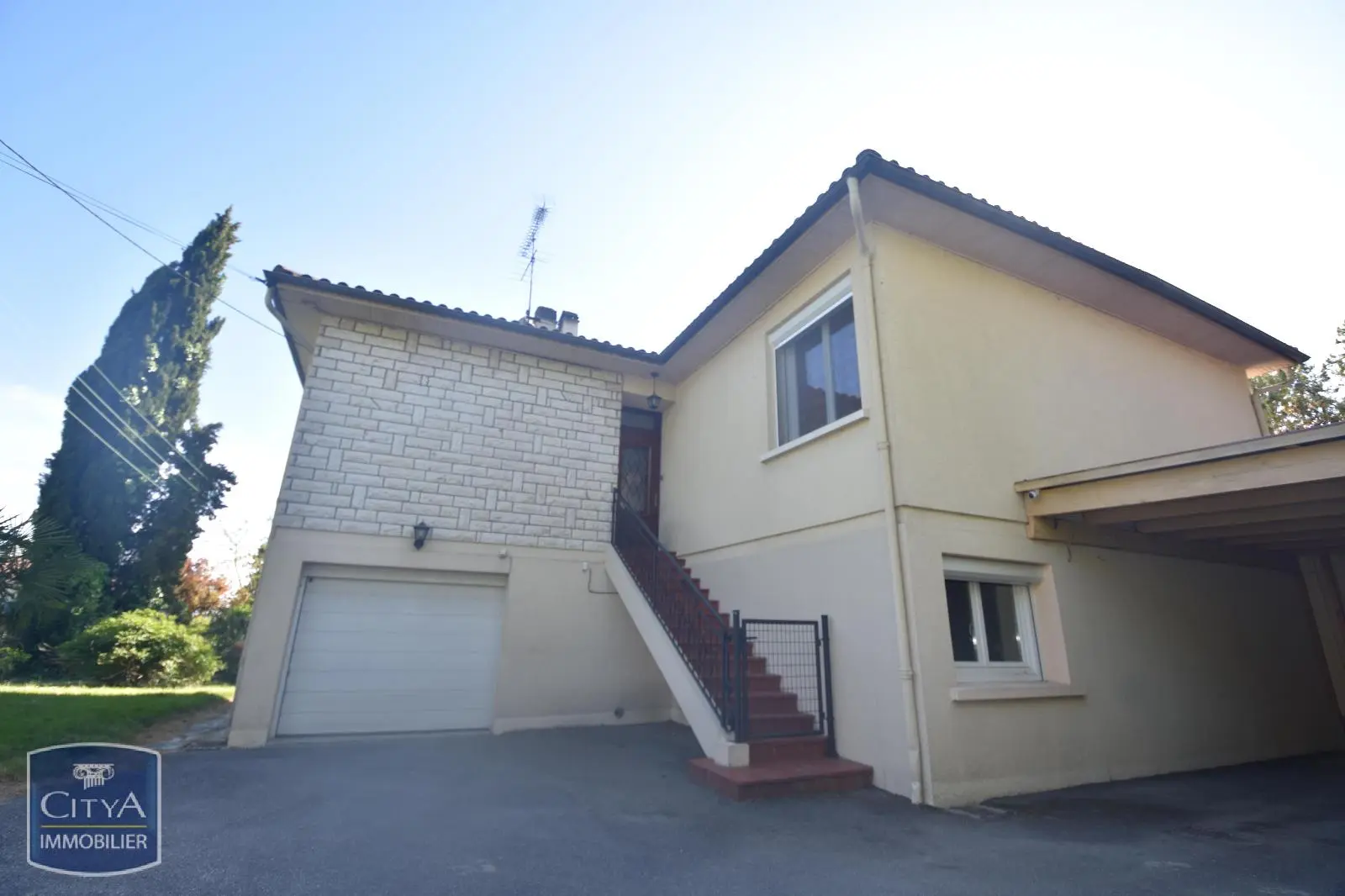 Photo 16 Maison 7 pièces 220m²