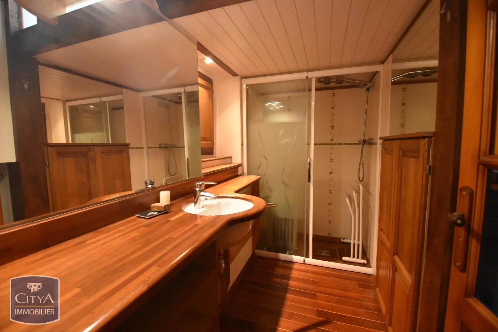 Photo 9 Maison 3 pièces 200m²