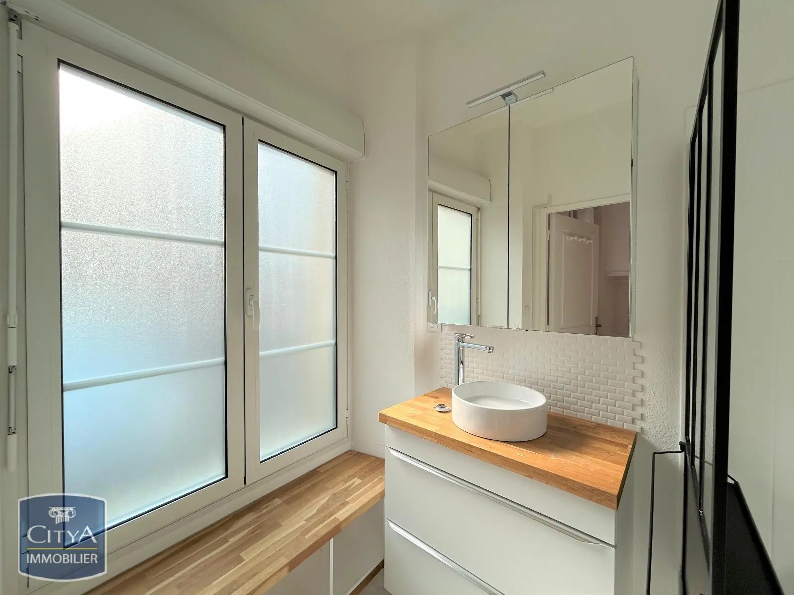 Photo 10 Appartement 2 pièces 54m²