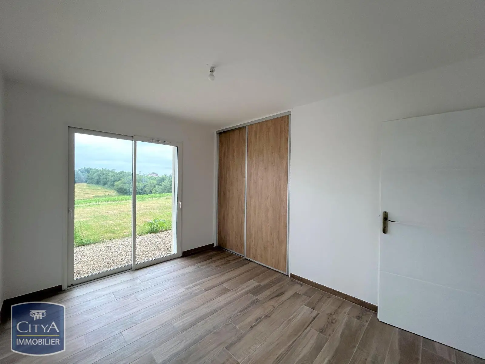 Photo 5 Maison 5 pièces 150m²