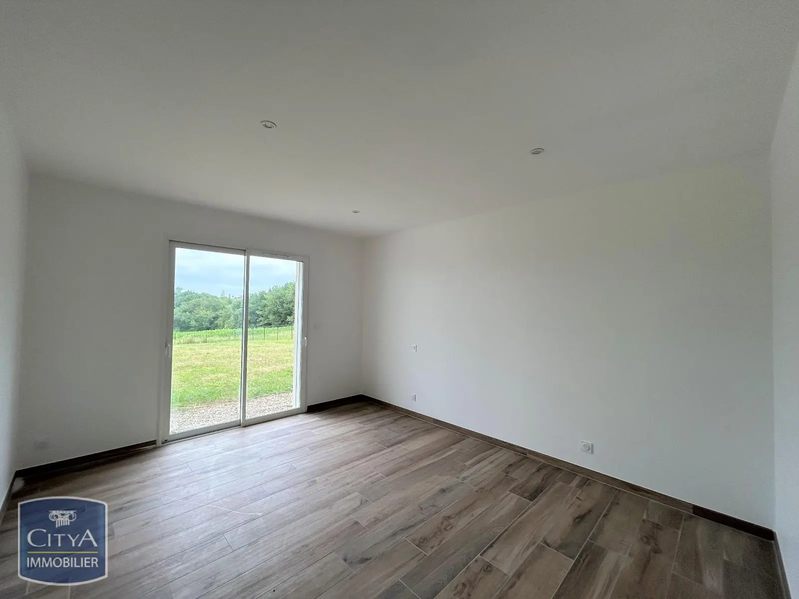 Photo 9 Maison 5 pièces 150m²