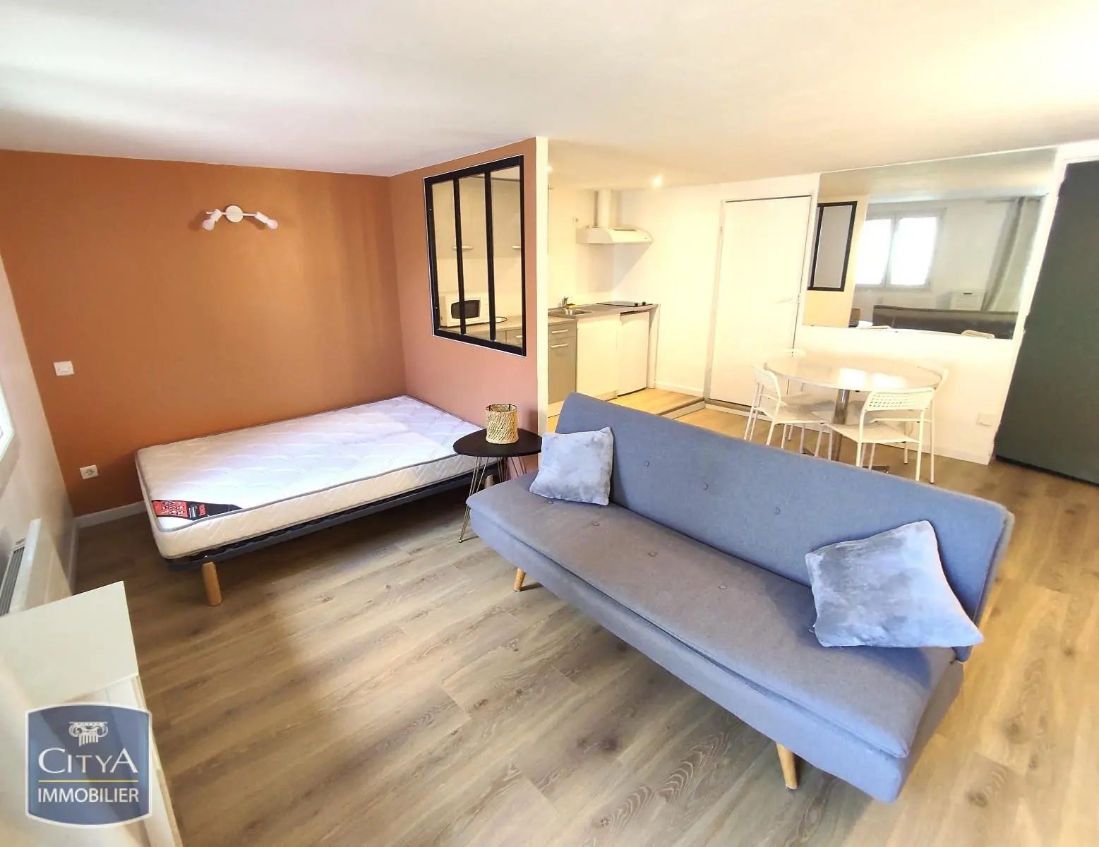 Photo 8 Immeuble 215m²