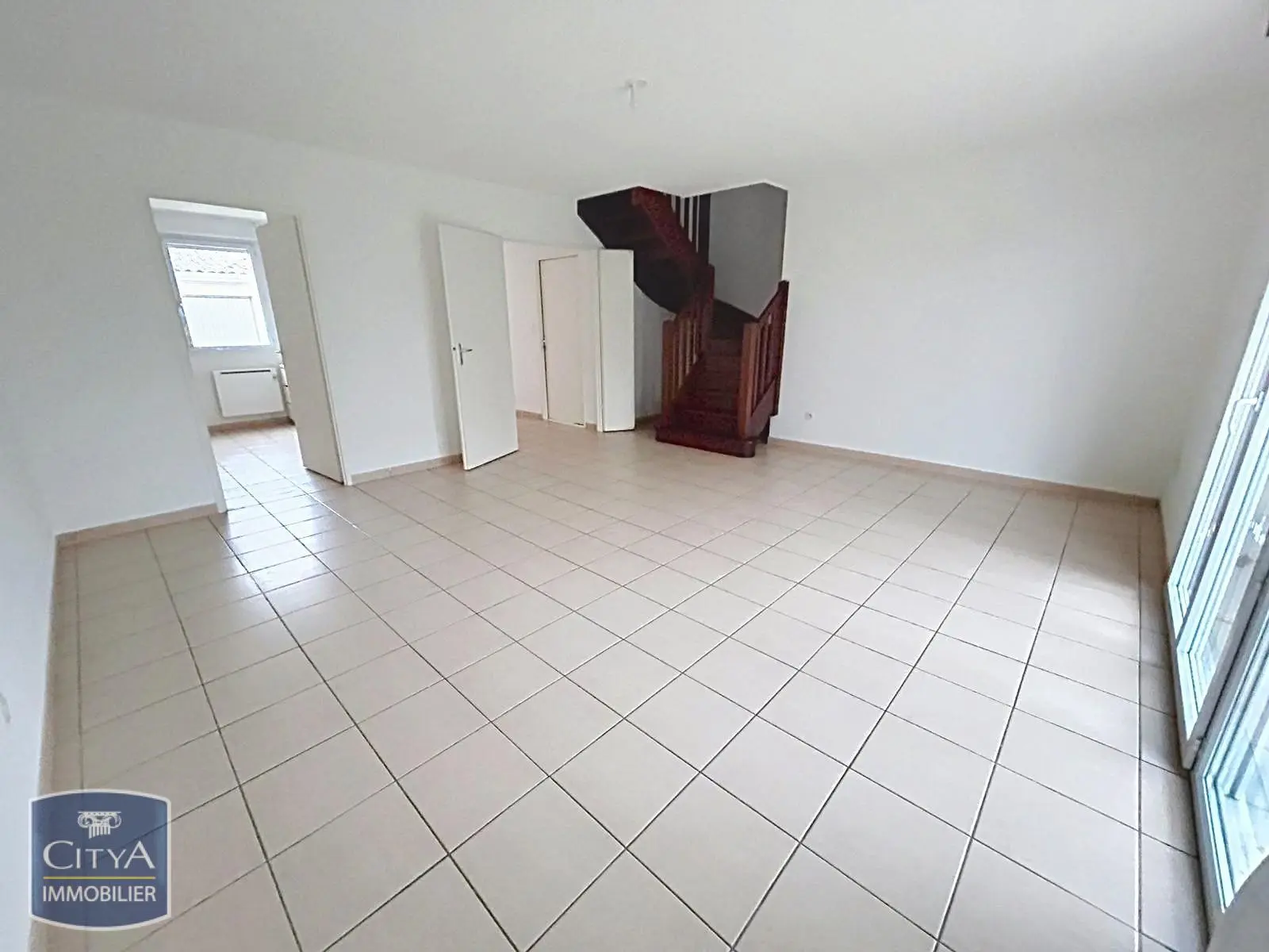 Photo 2 Maison 4 pièces 81m²