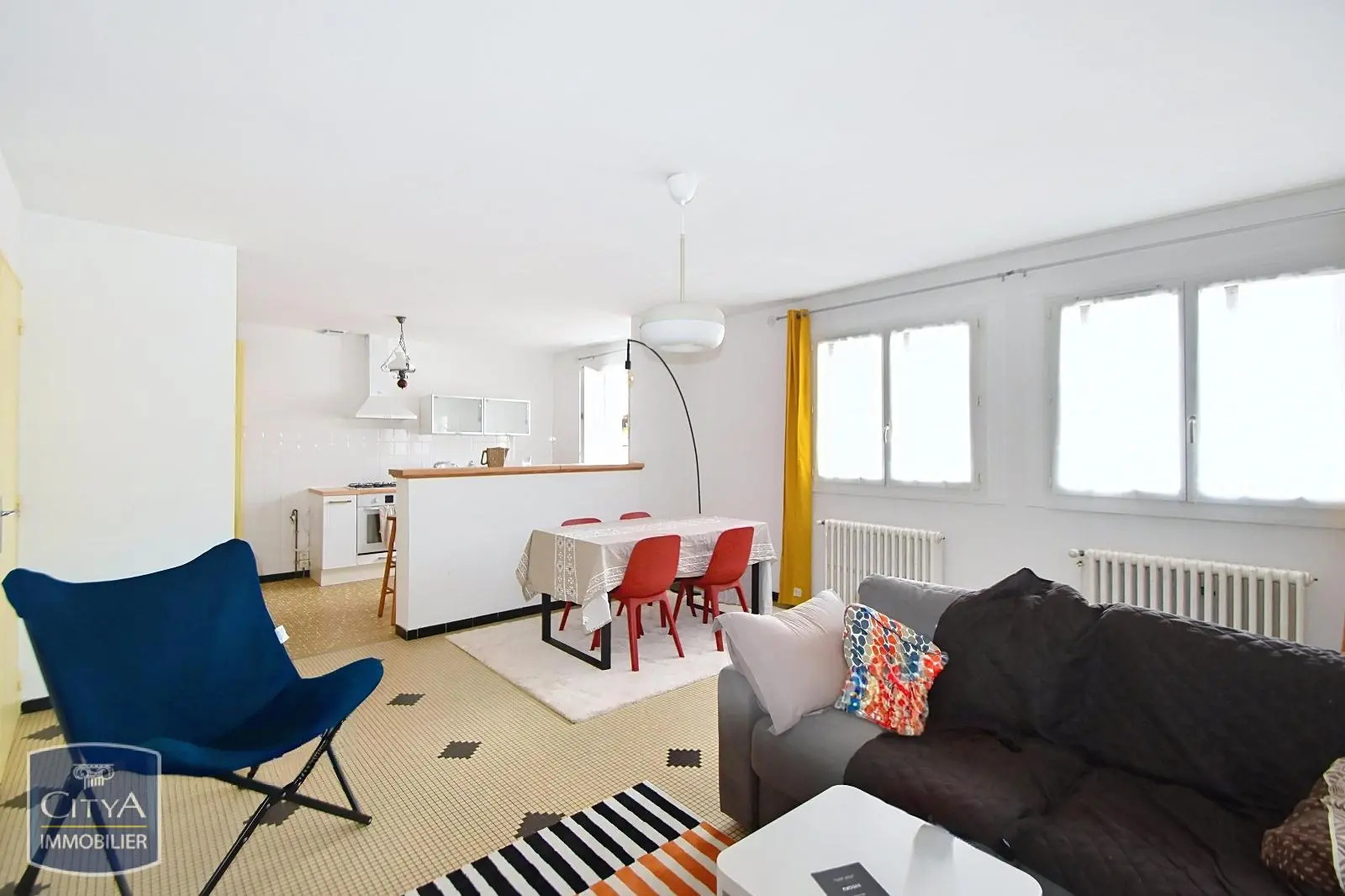 Photo 3 Immeuble 87.93m²