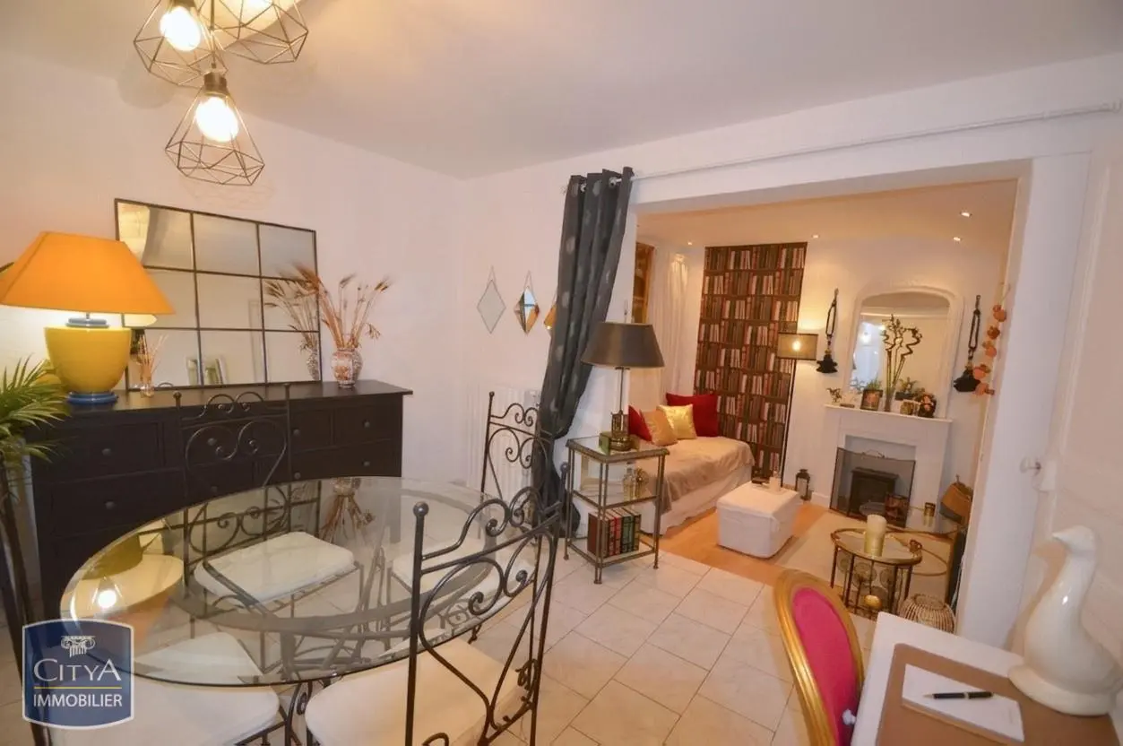 Photo 5 Immeuble 90m²