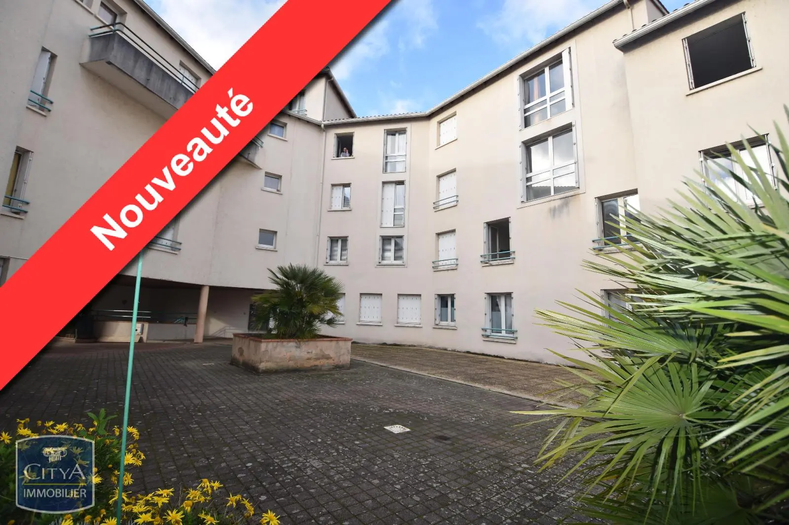 Photo 1 Appartement 5 pièces 100m²