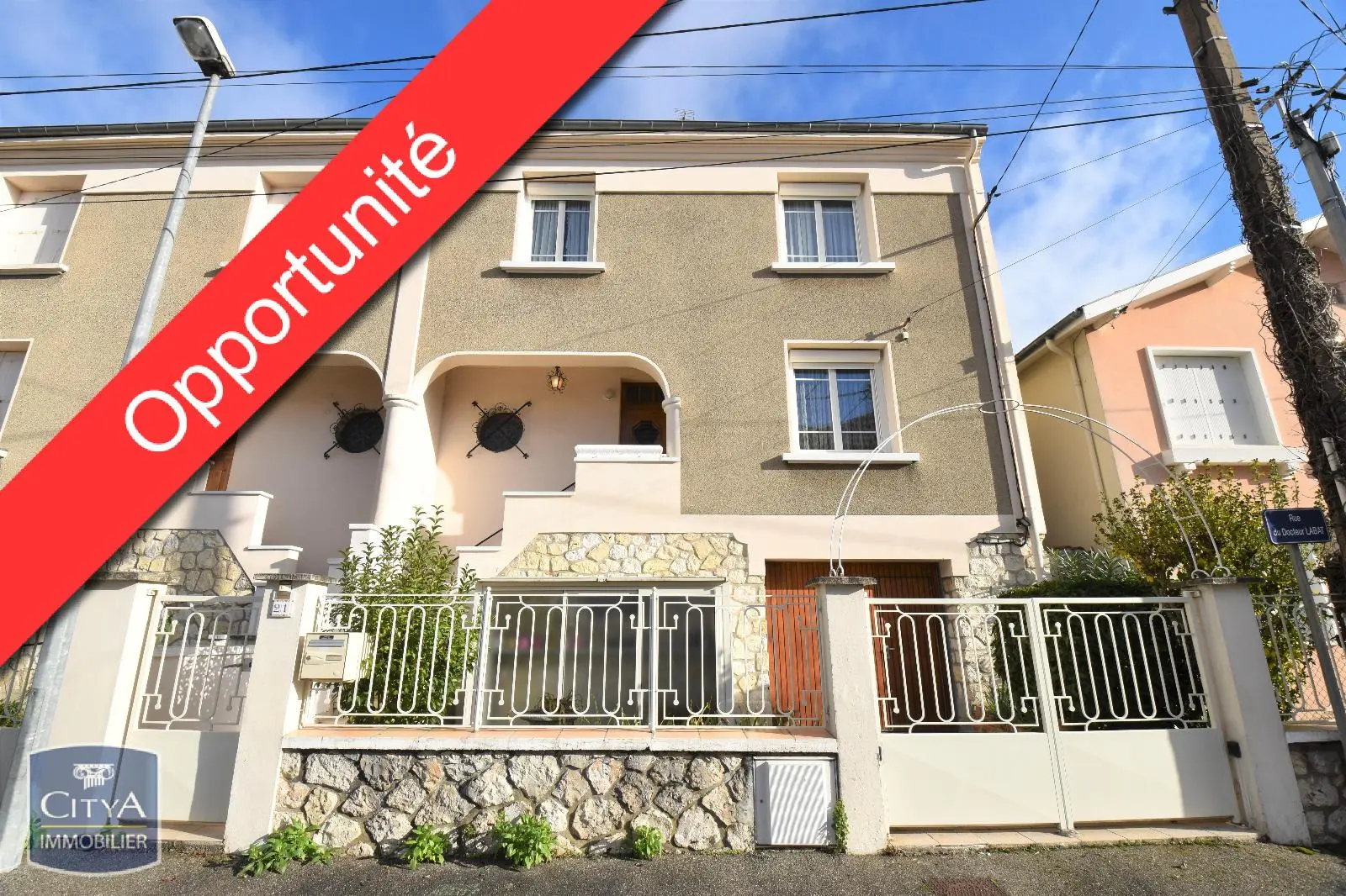 Photo 1 Maison 4 pièces 125m²