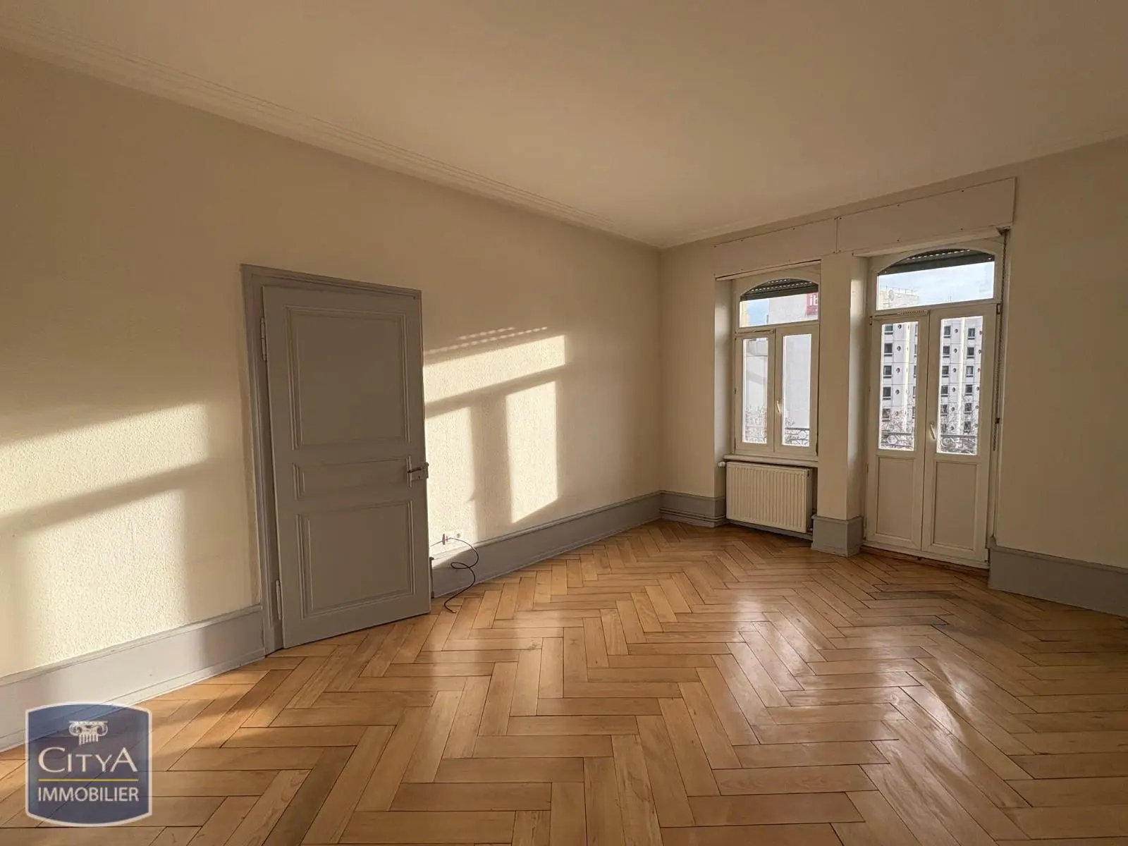 Photo 3 Appartement 4 pièces 110m²