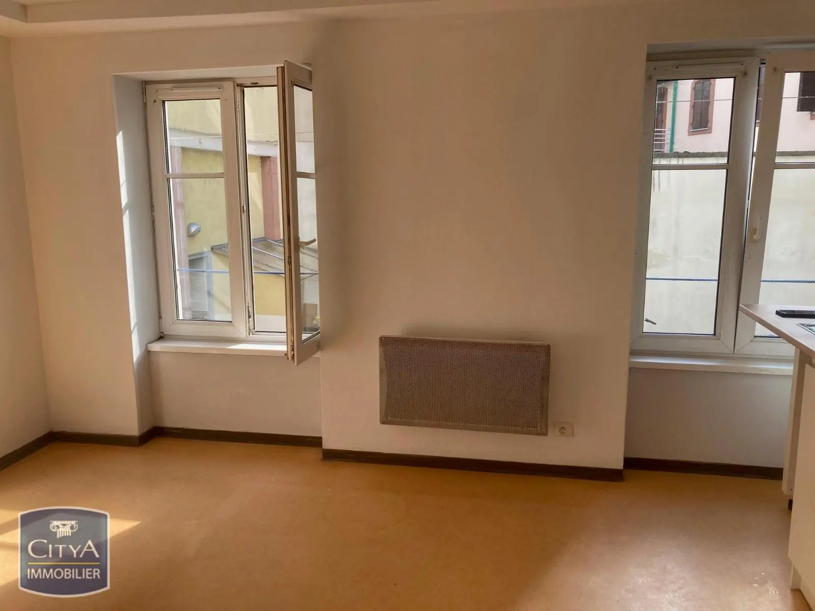 Photo 2 Appartement 1 pièce 21.3m²