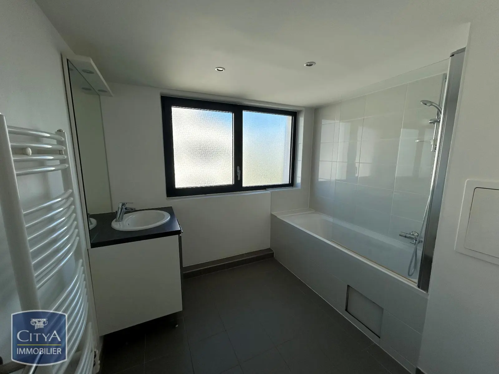 Photo 4 Appartement 4 pièces 98.28m²