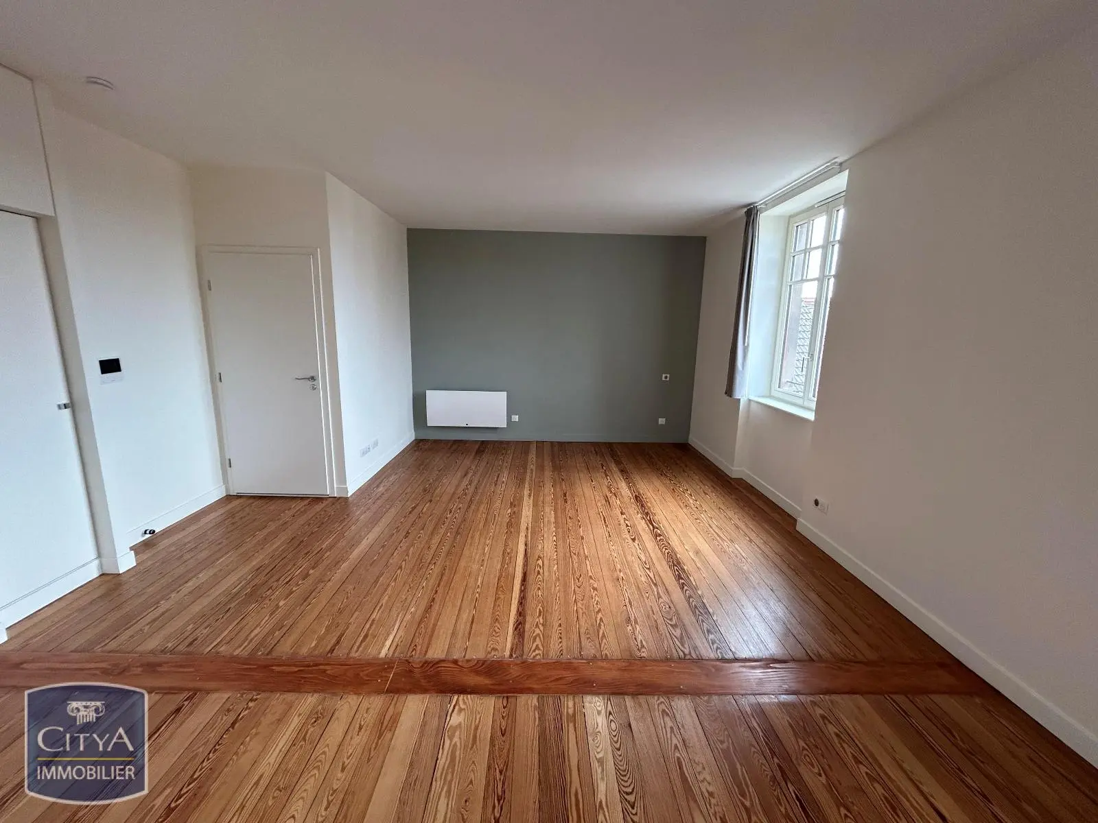 Photo 3 Appartement 1 pièce 35.98m²