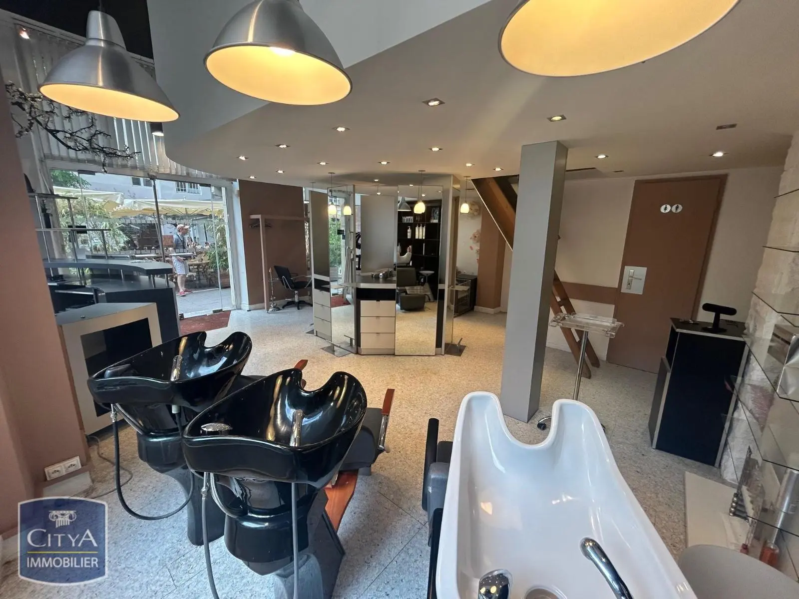 Photo 1 Local Commercial 68.07m²