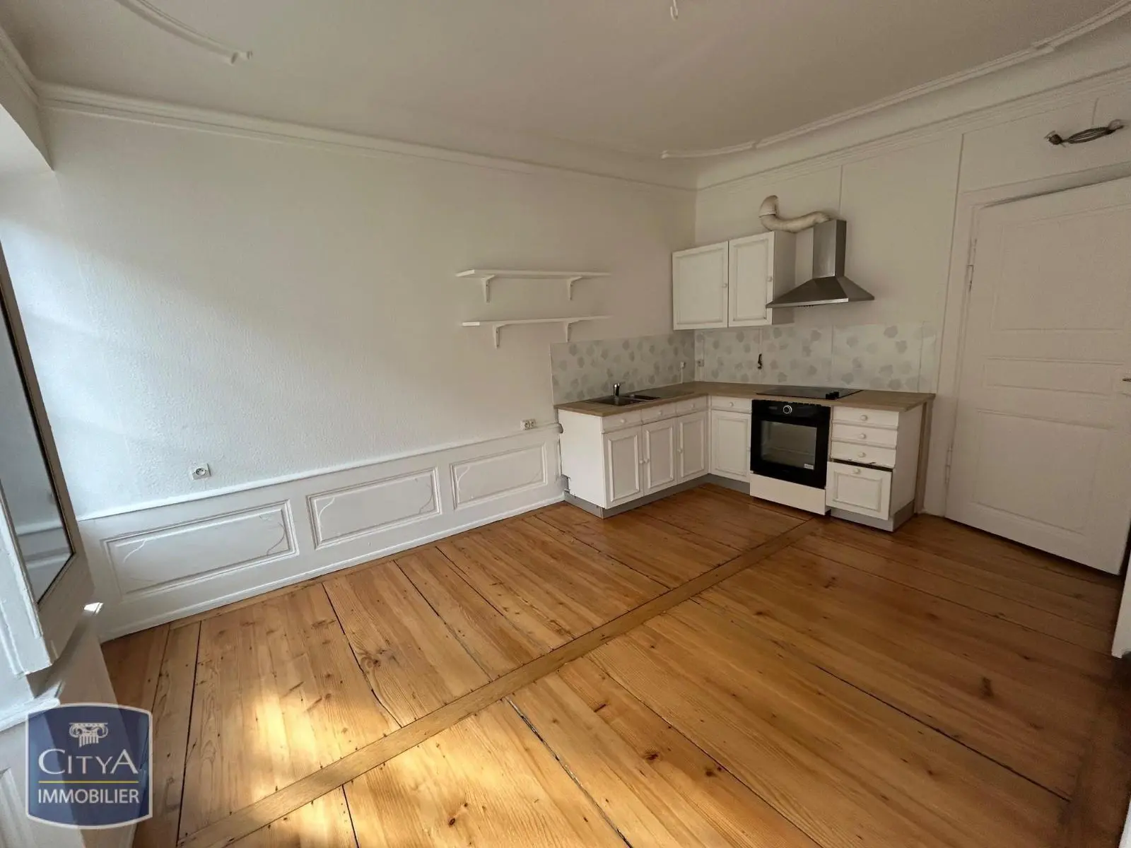 Photo 2 Appartement 4 pièces 97.35m²