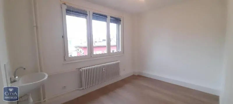 Photo 1 Local Professionnel 3 pièces