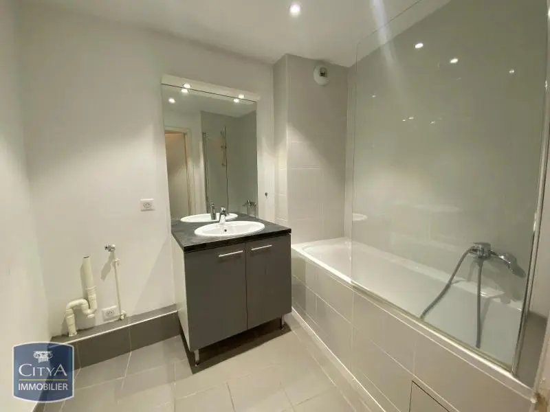 Photo 5 Appartement 2 pièces 56.59m²