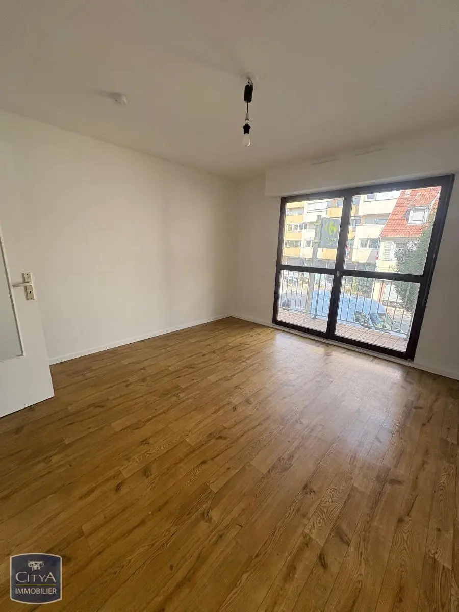 Photo 1 Appartement 1 pièce 25.55m²