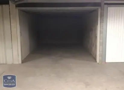 Photo 1 Parking 15m²