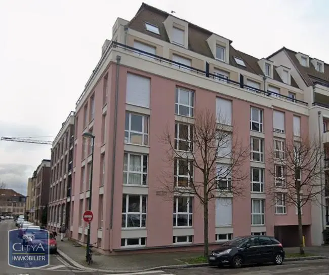 Photo 1 Appartement 1 pièce 18.7m²