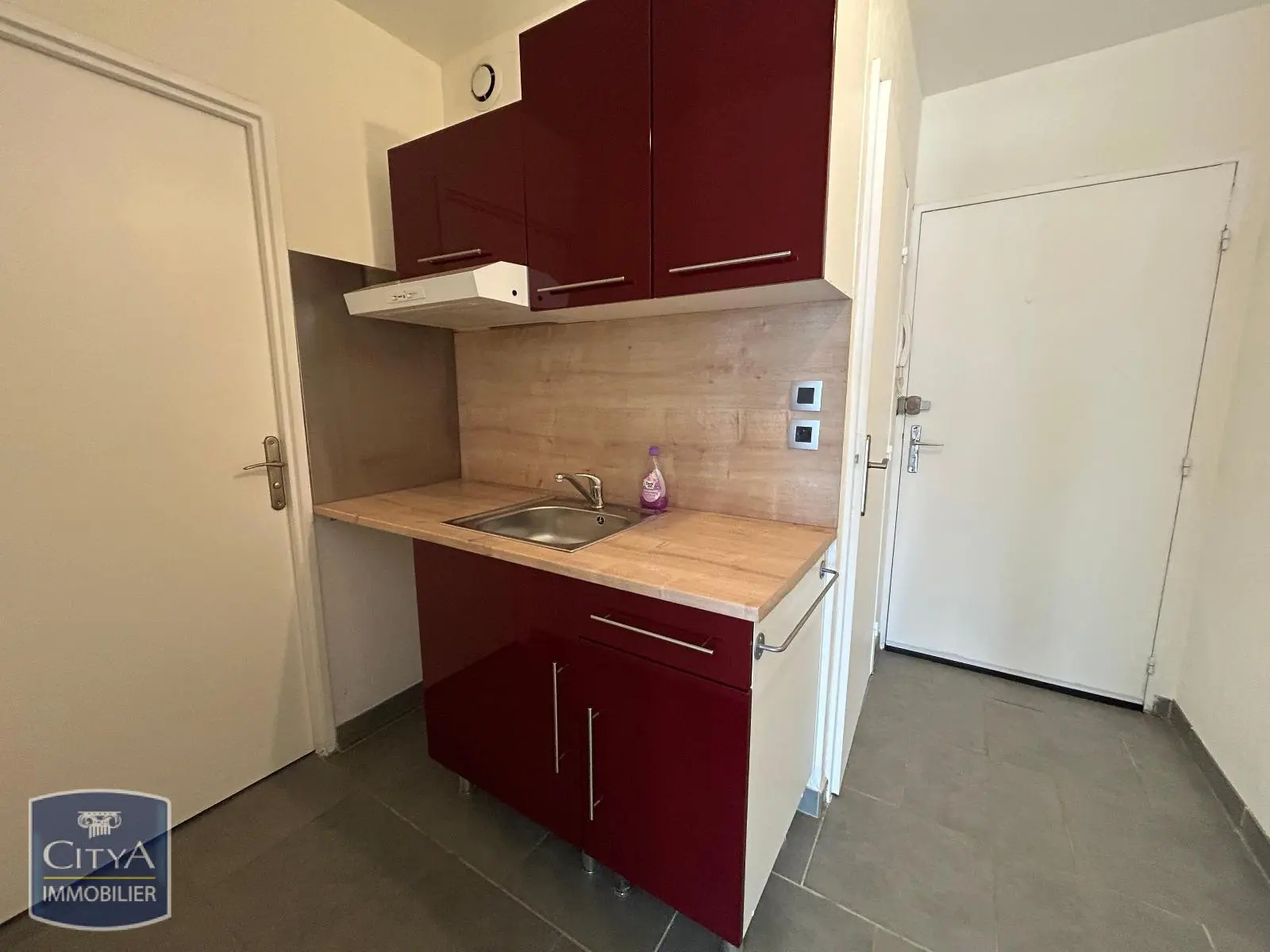 Photo 4 Appartement 1 pièce 25.56m²