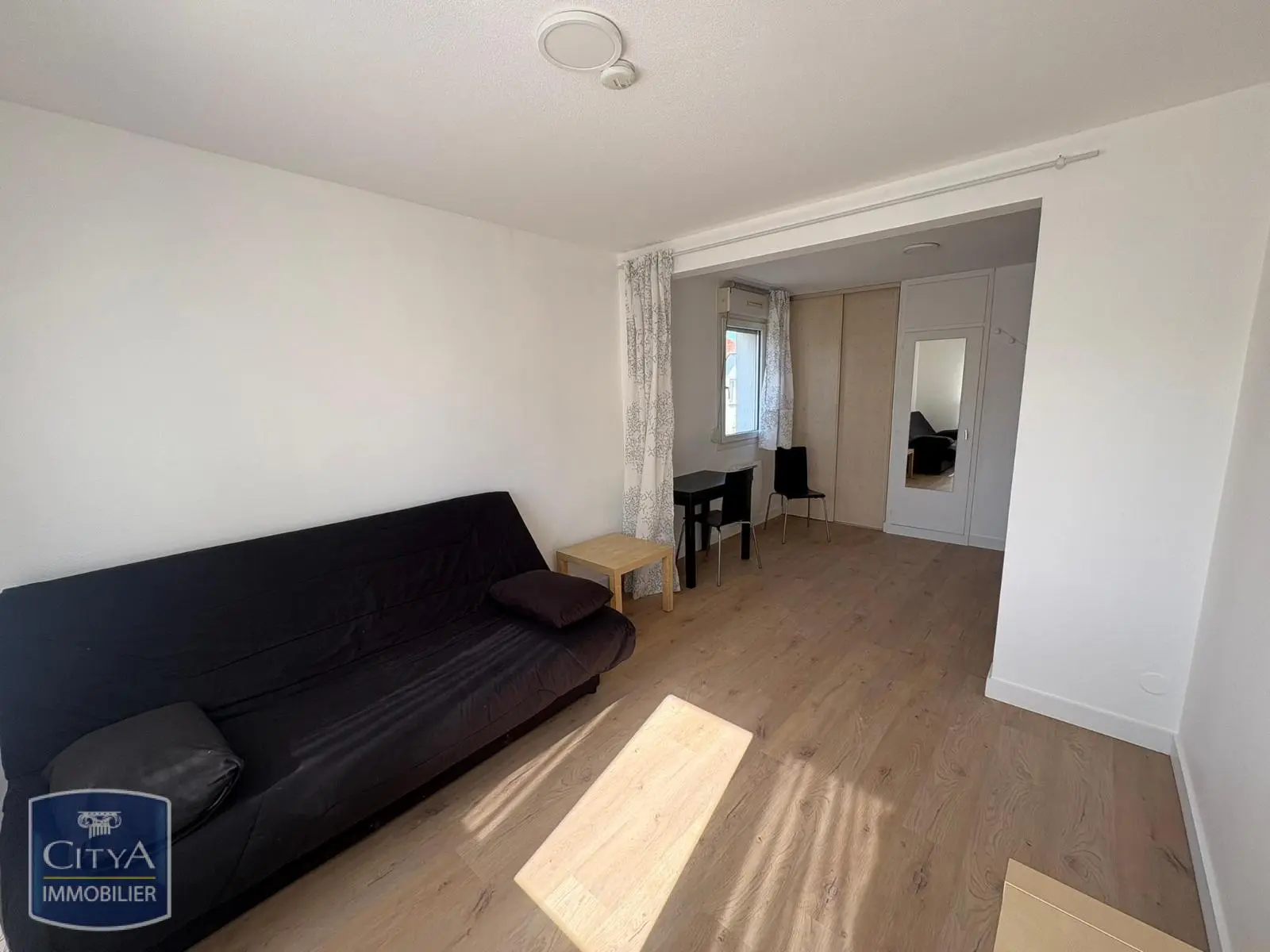 Photo 1 Appartement 1 pièce 30.29m²