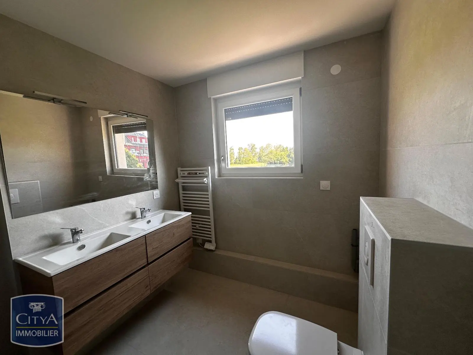 Photo 8 Appartement 4 pièces 85.93m²