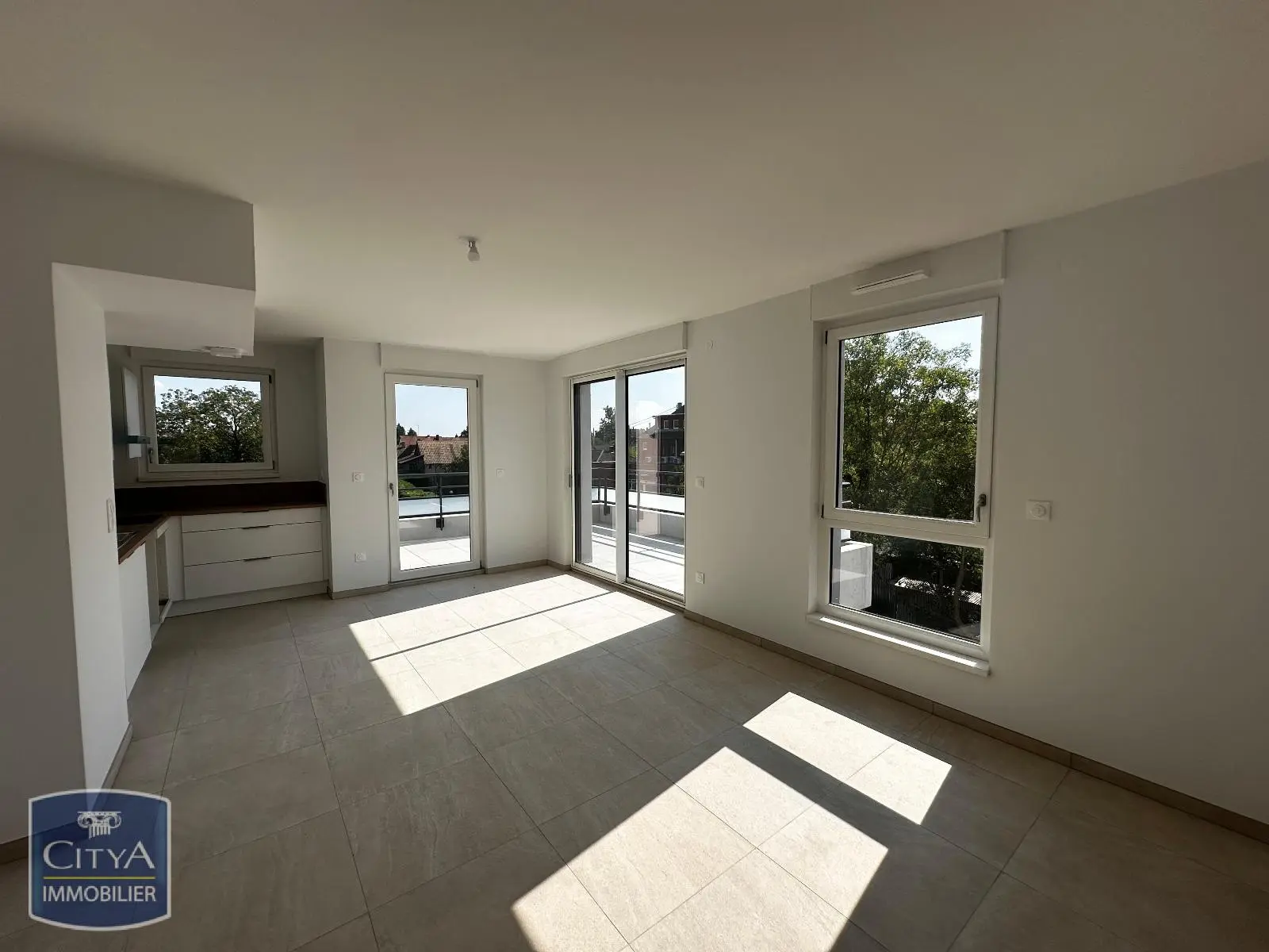 Photo 1 Appartement 4 pièces 85.93m²