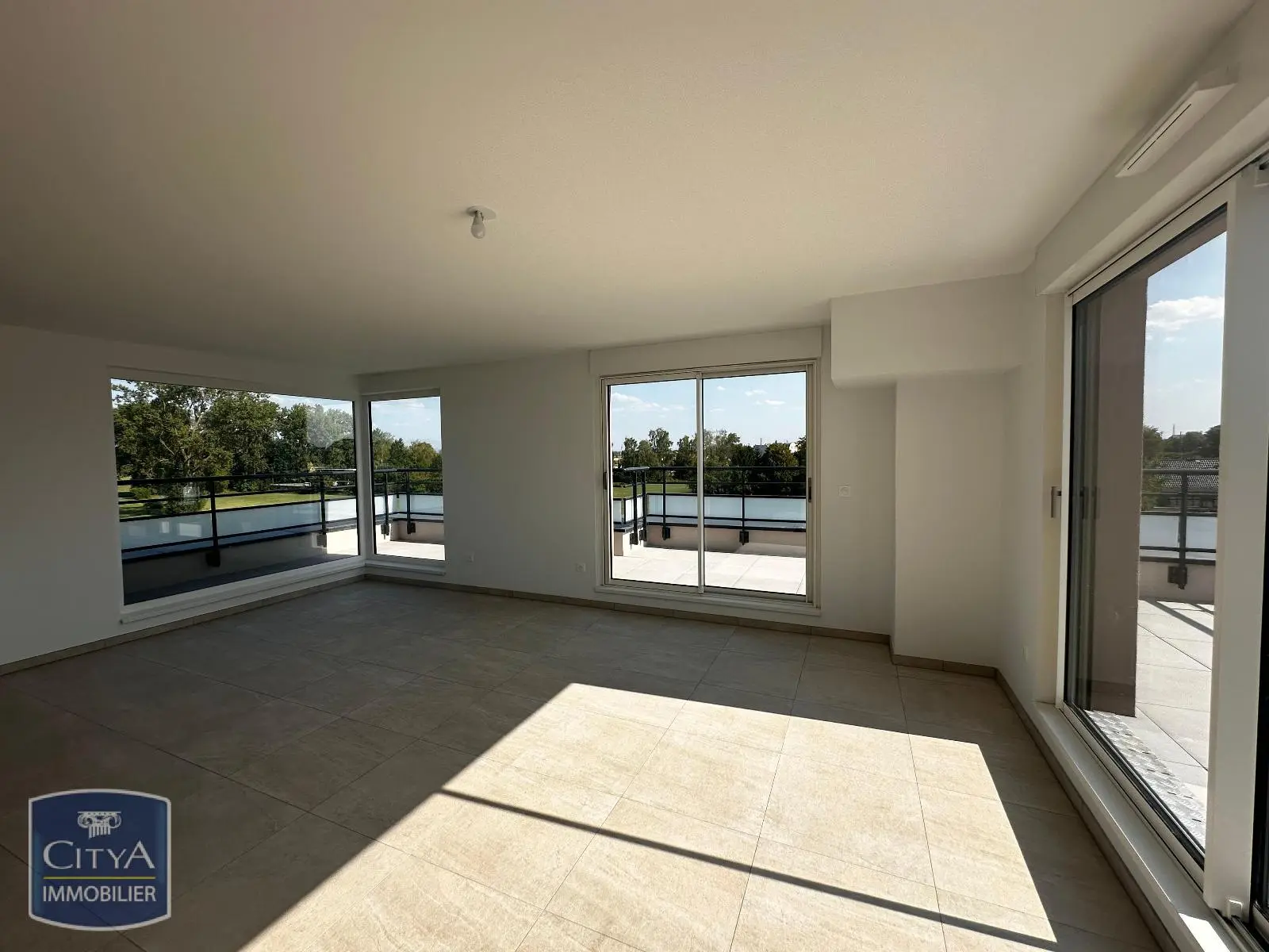 Photo 1 Appartement 3 pièces 74.25m²